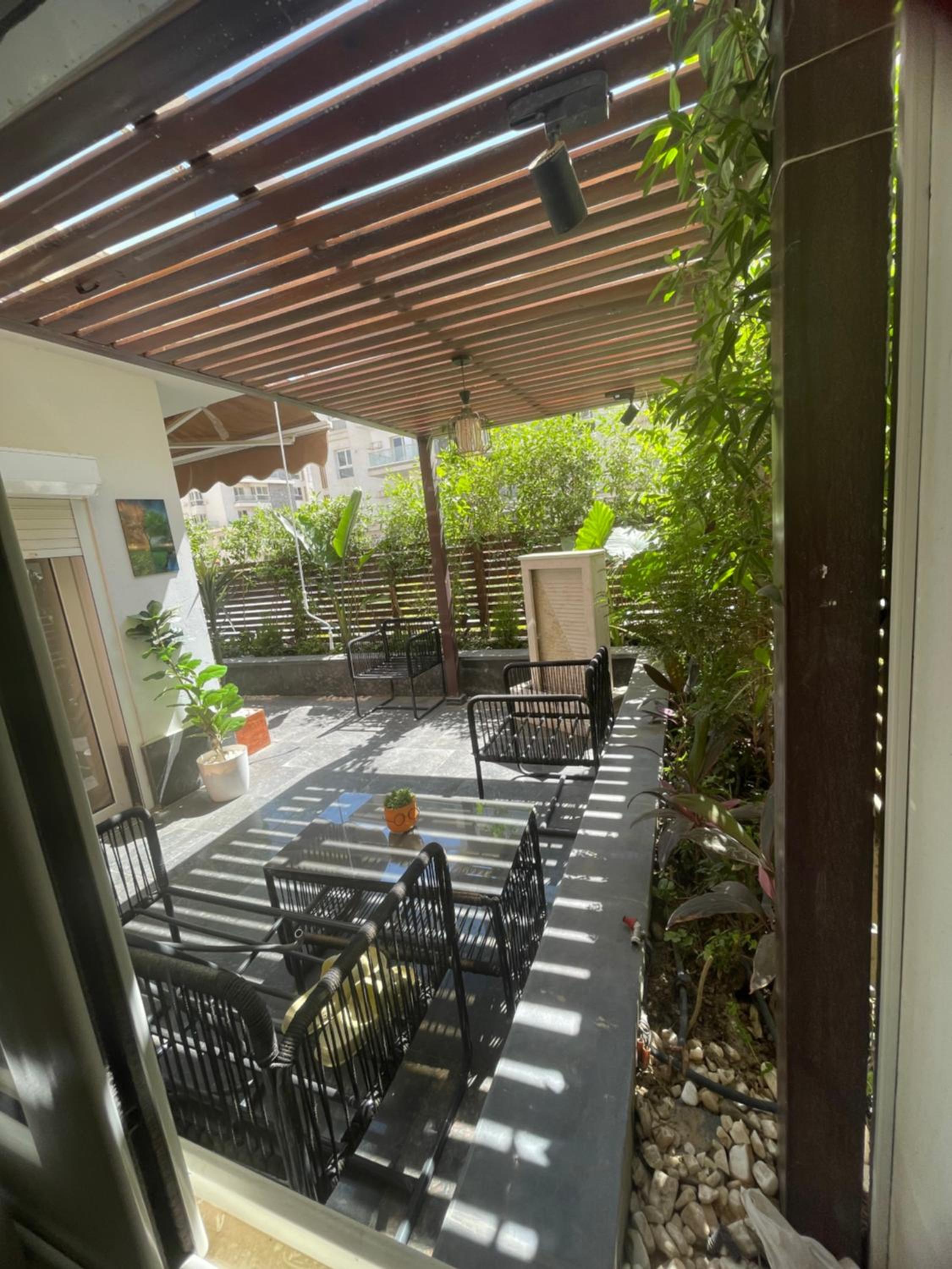 Dream stay apartment at Mountain View I city new cairo transportation service available