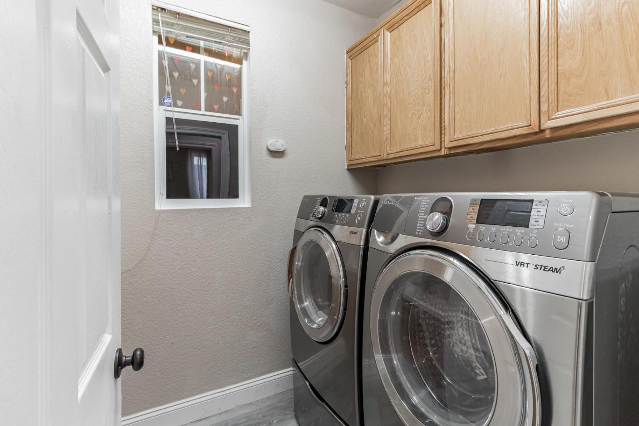 Modern 4BR Oasis, Fireplace, Patio & Spacious Family Room view 4