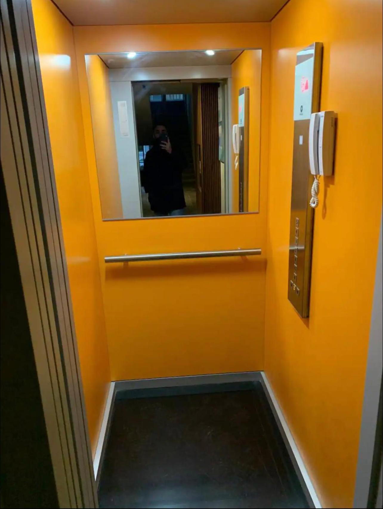 Dream stay apartment at Mountain View I city new cairo transportation service available
