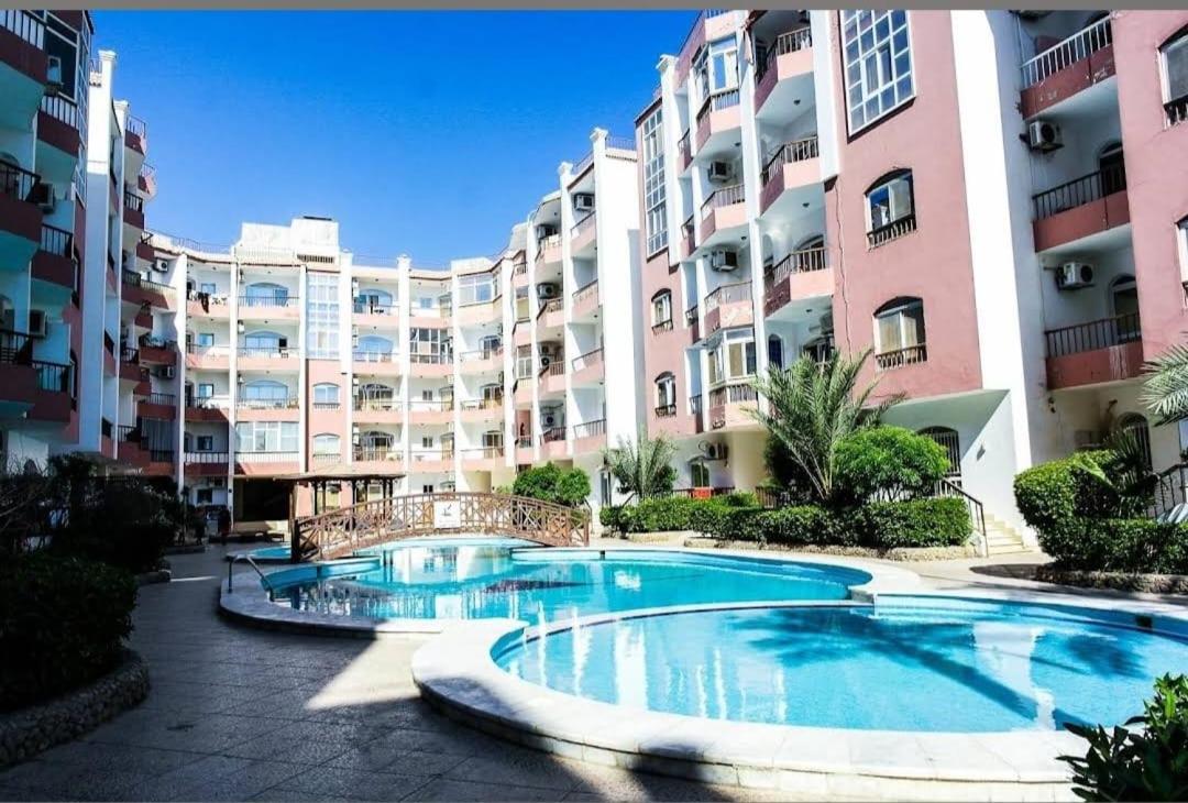 Hurghada desert pearl