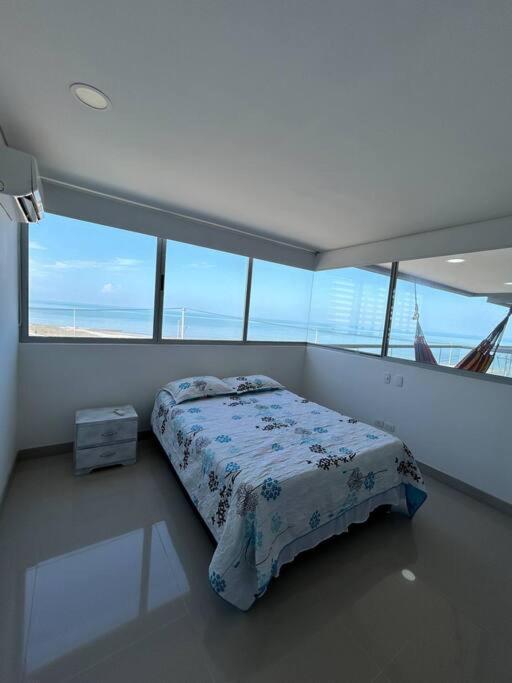 Mejor Vista al Mar, 3 alcobas, Piscina, 3Jacuzzi