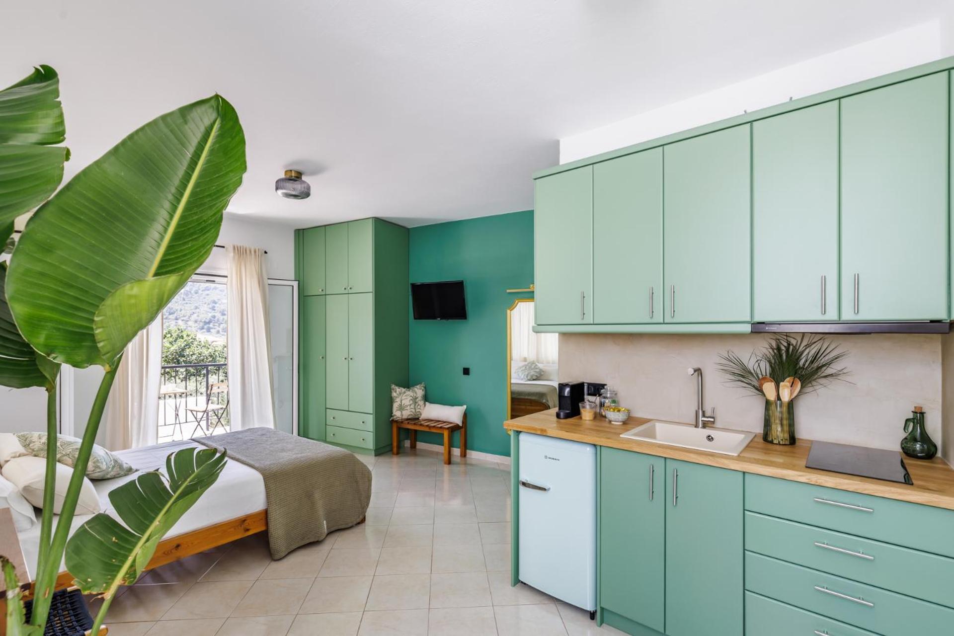 Theros Holiday Home photo 2