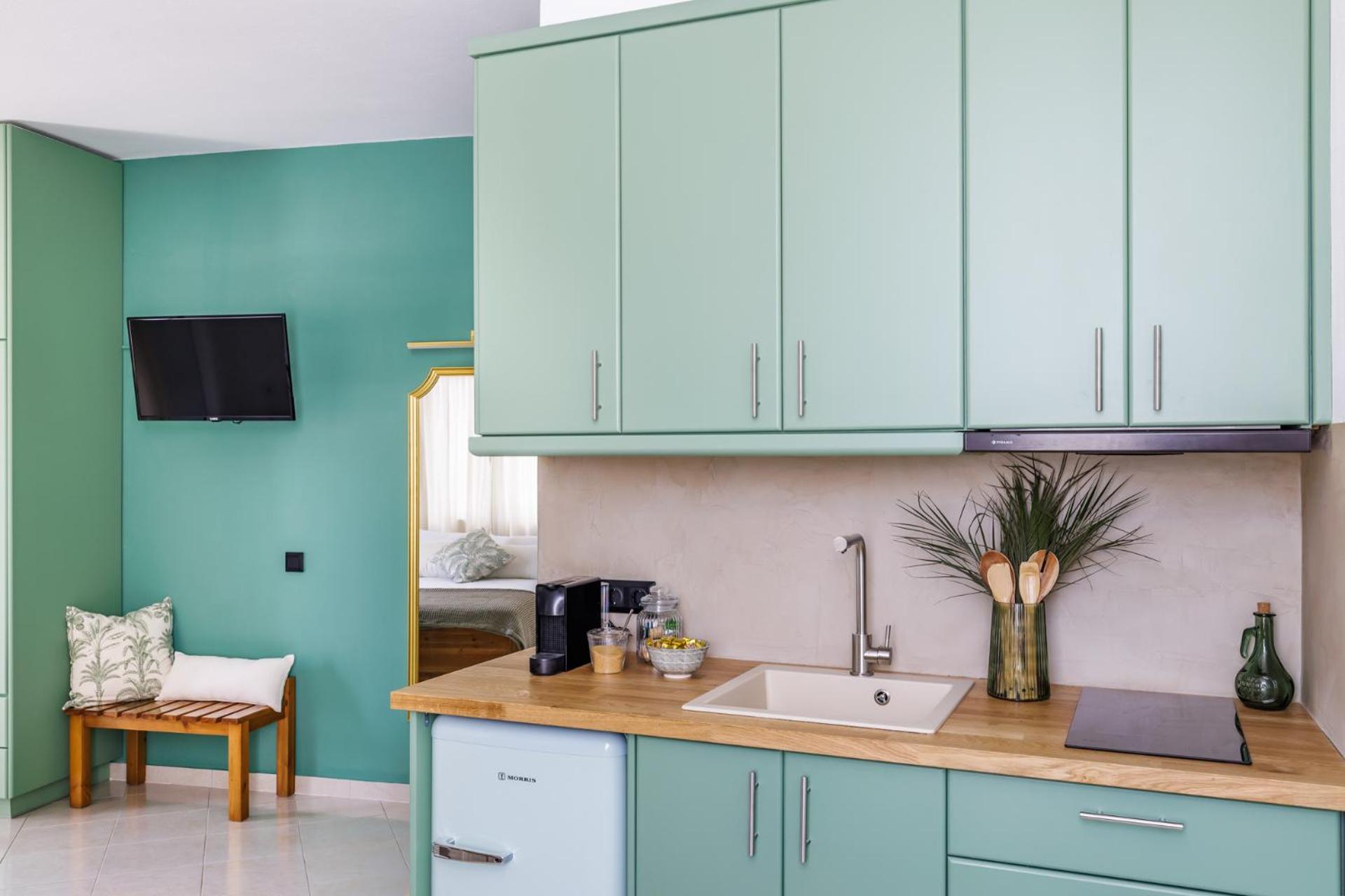 Theros Holiday Home photo 4