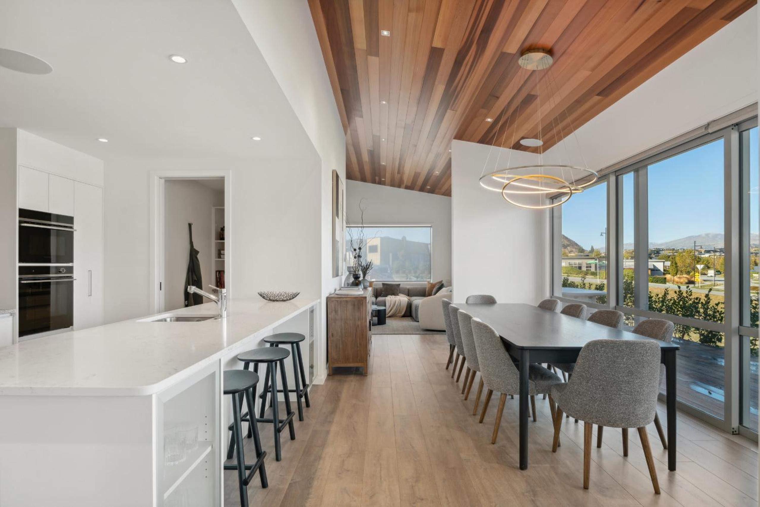 Clearview Vista - Wanaka Holiday Home