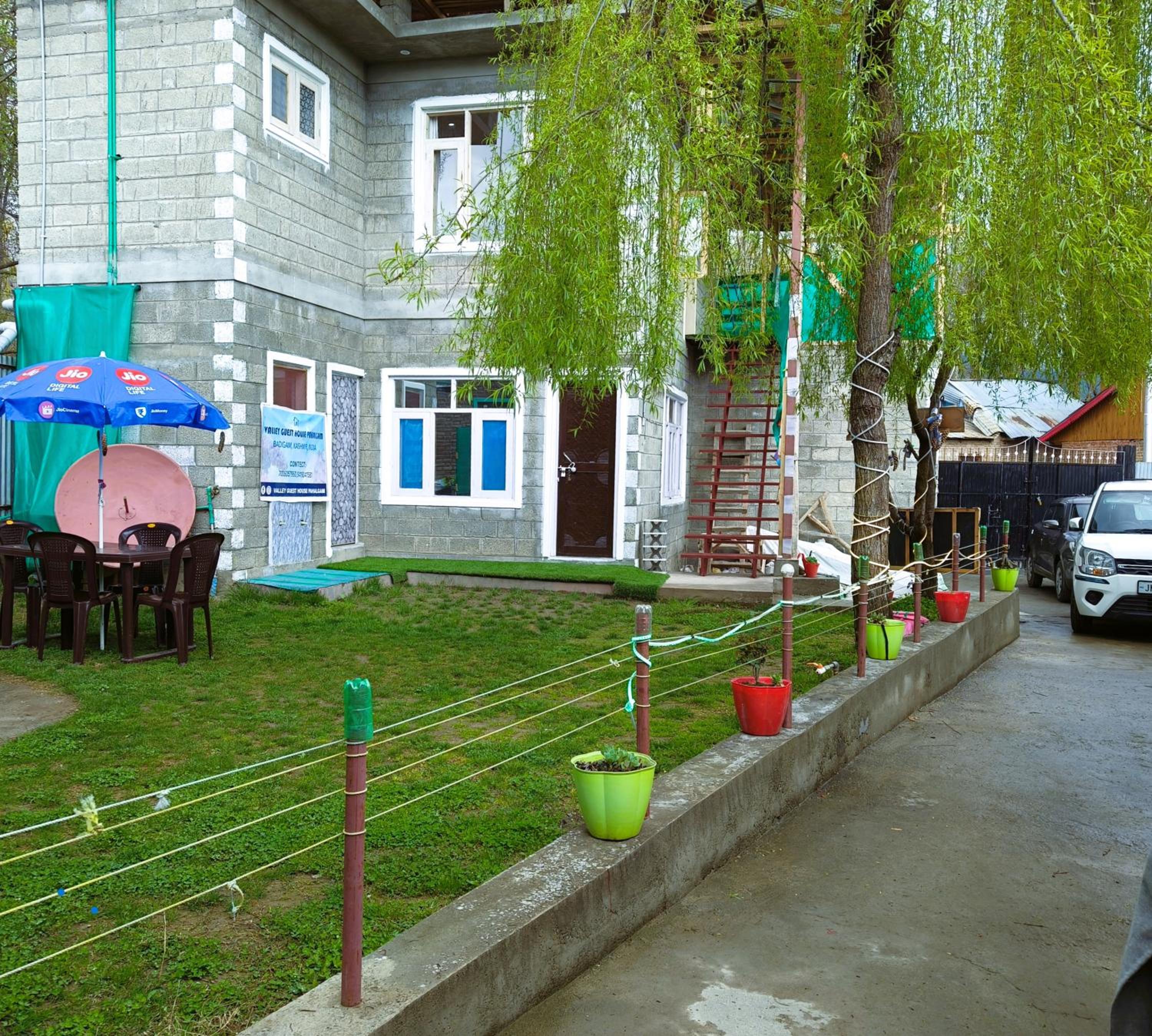 Valley Guest House Pahalgam