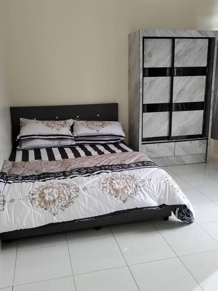 City View Apartment