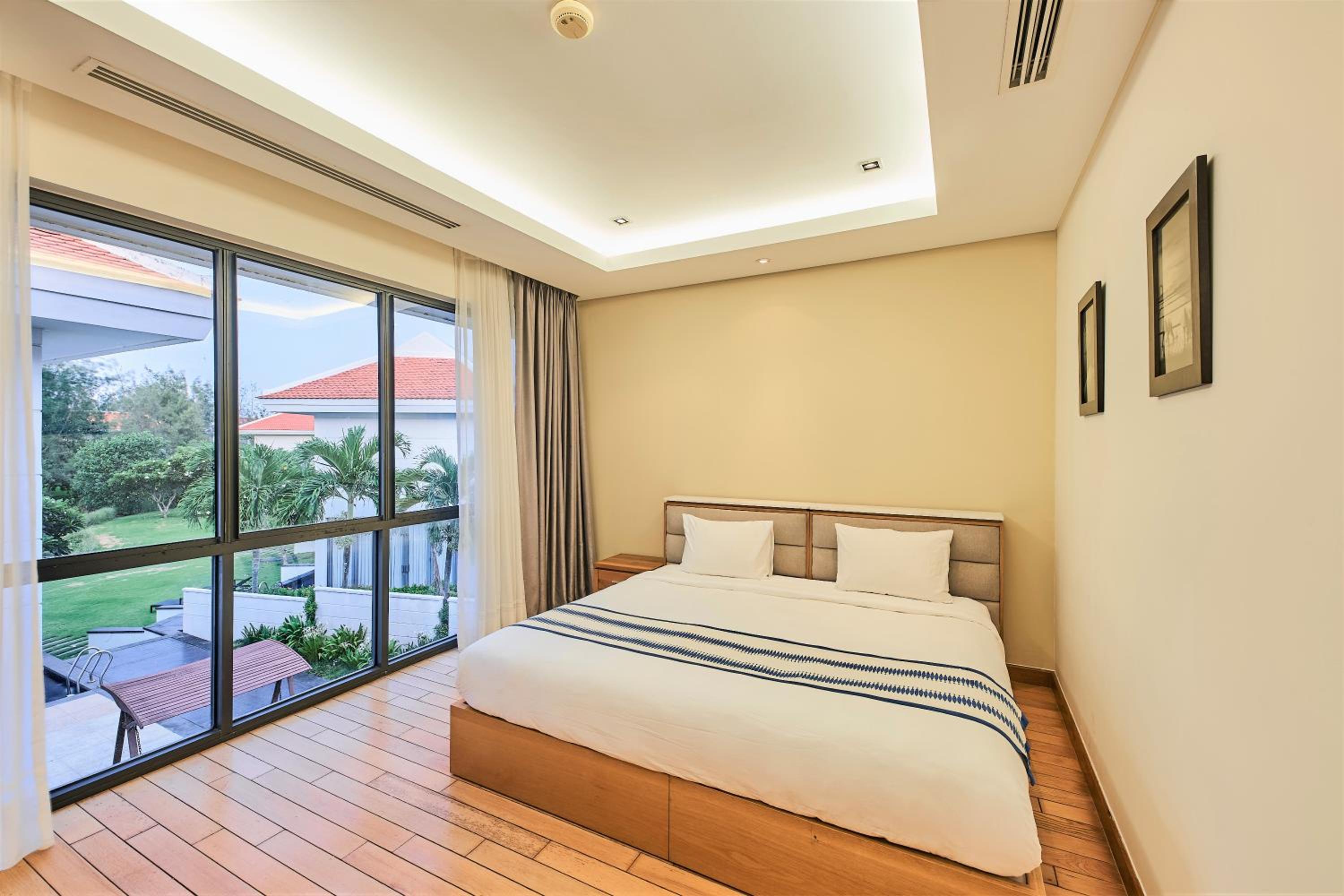 Ocean Sunny Villas Da Nang