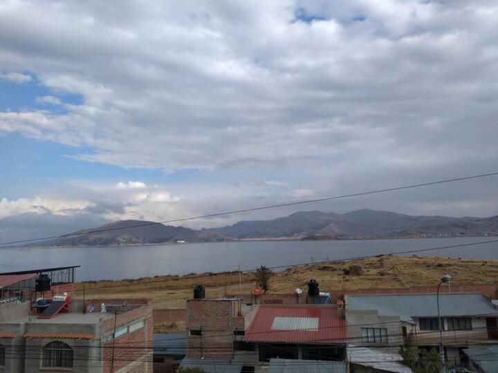 Hostal Vista al Lago Titicaca Puno
