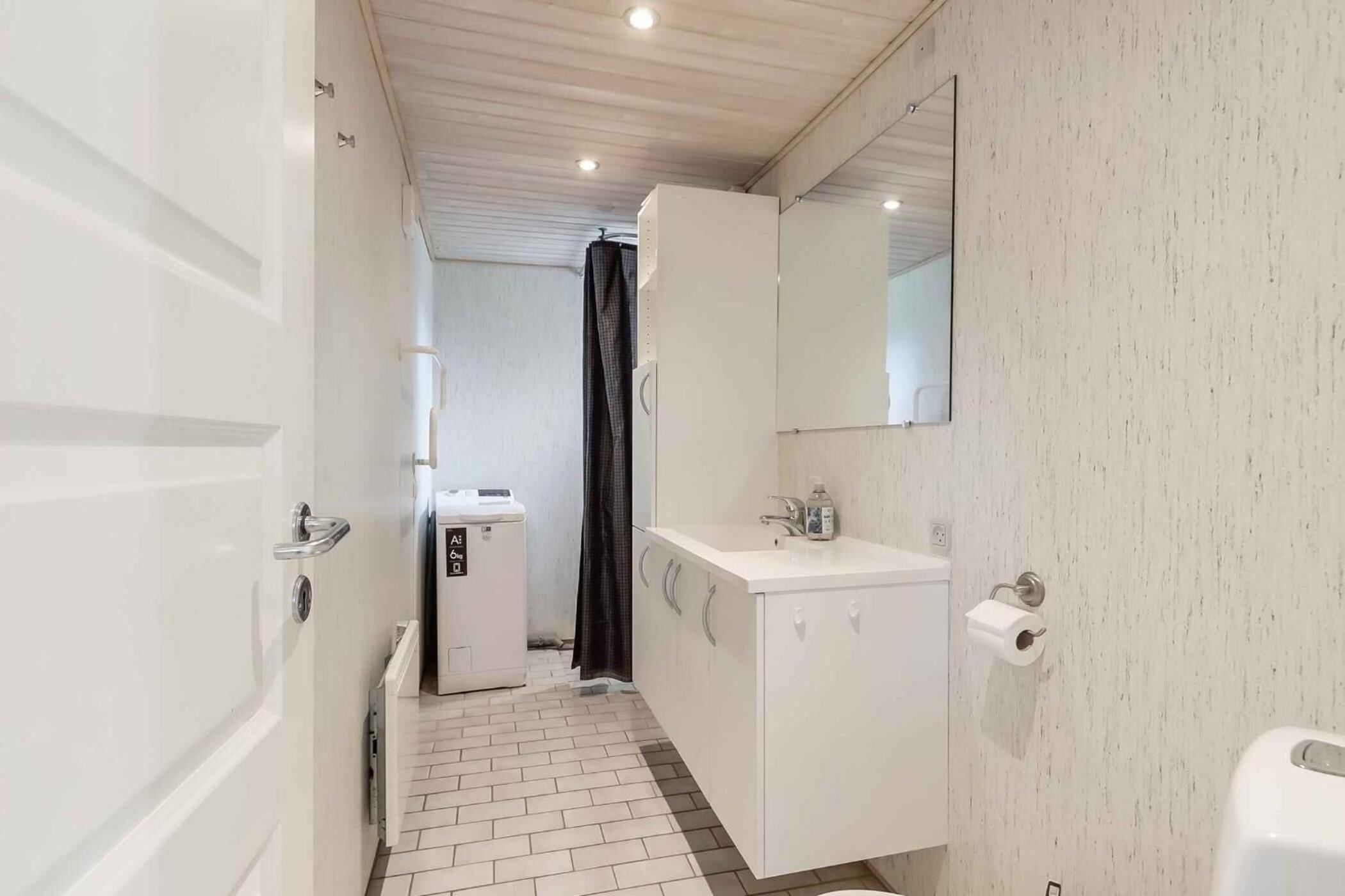 Well-Located Holiday Home In Ristinge Langeland