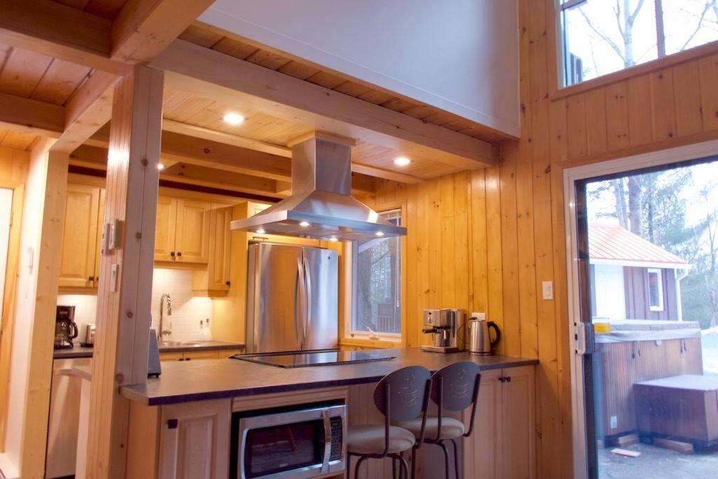 Chalet familial et SPA à proximité du Mont Orford
