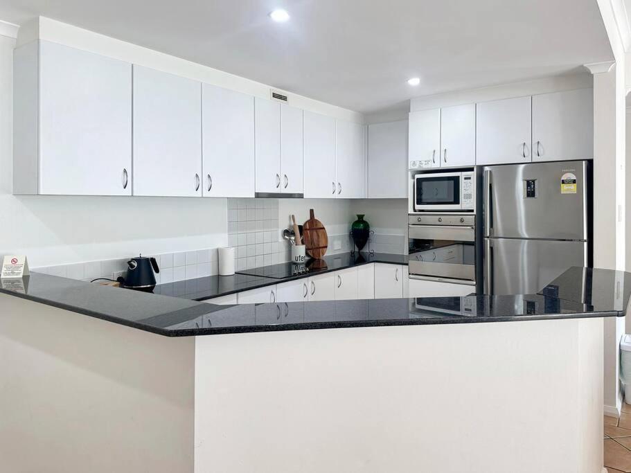 Unit 10 Avoca Palms Resort