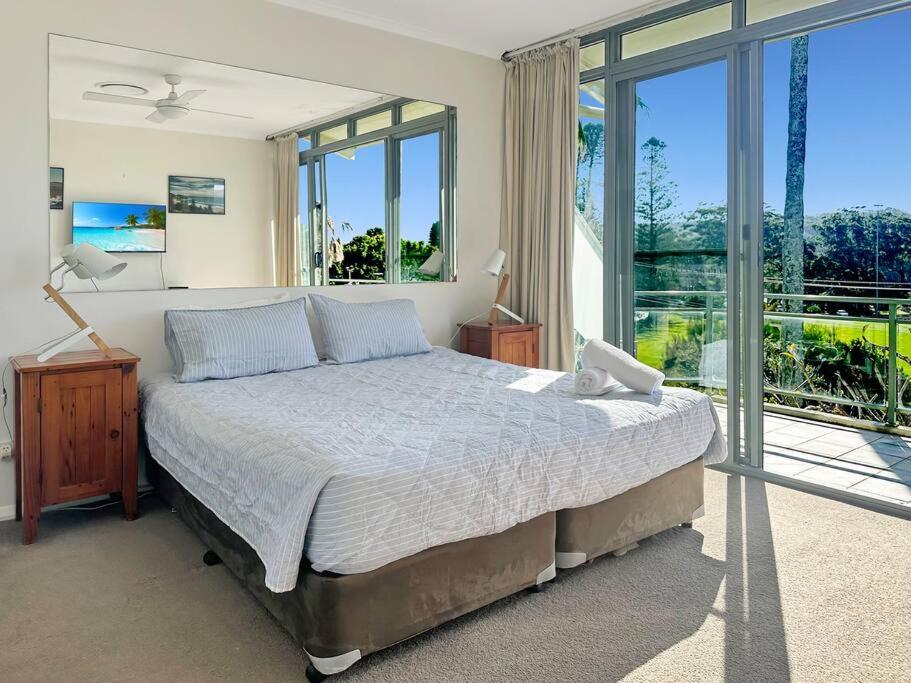Unit 10 Avoca Palms Resort