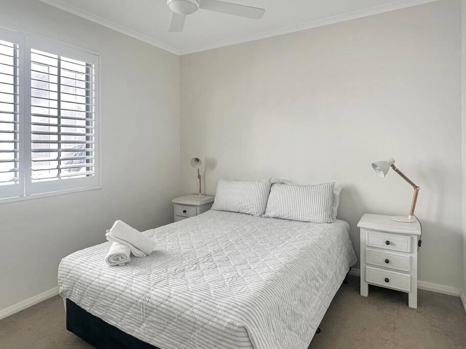 Unit 10 Avoca Palms Resort
