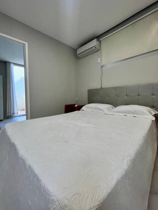 Que Belo! Amplitude e bom gosto - Av Raja Gabáglia com Barão