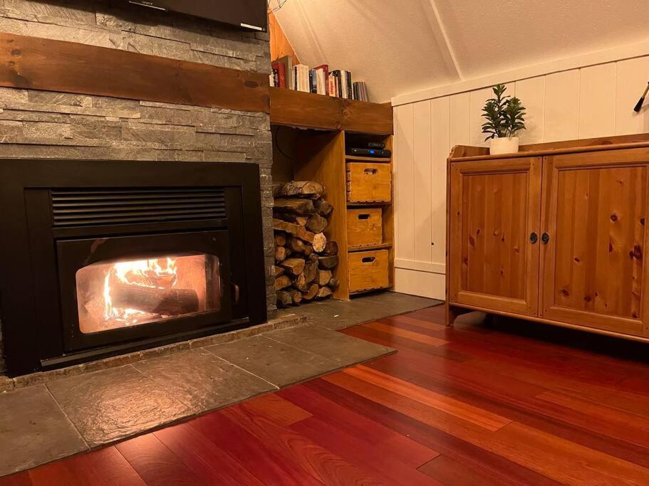 Chalet tout inclus avec SPA près du Mont Orford