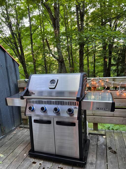 Chalet tout inclus avec SPA près du Mont Orford
