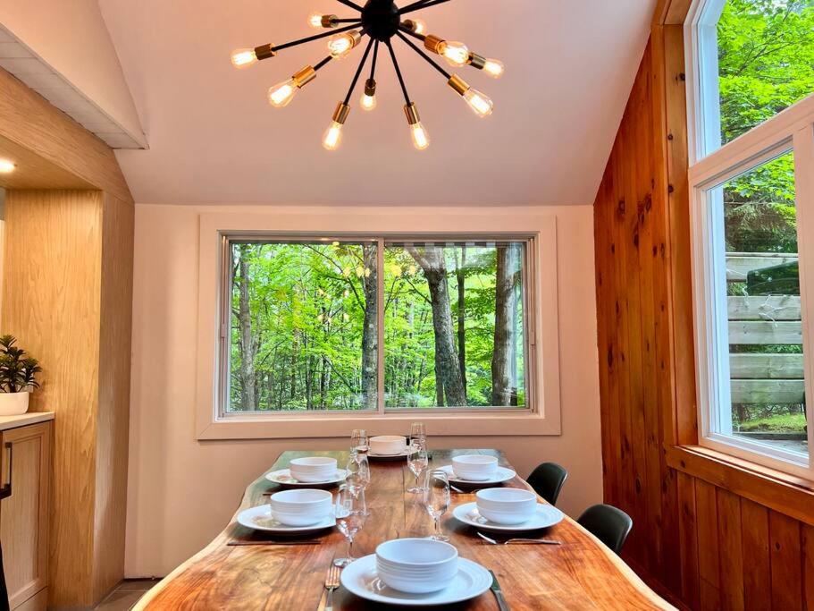 Chalet tout inclus avec SPA près du Mont Orford