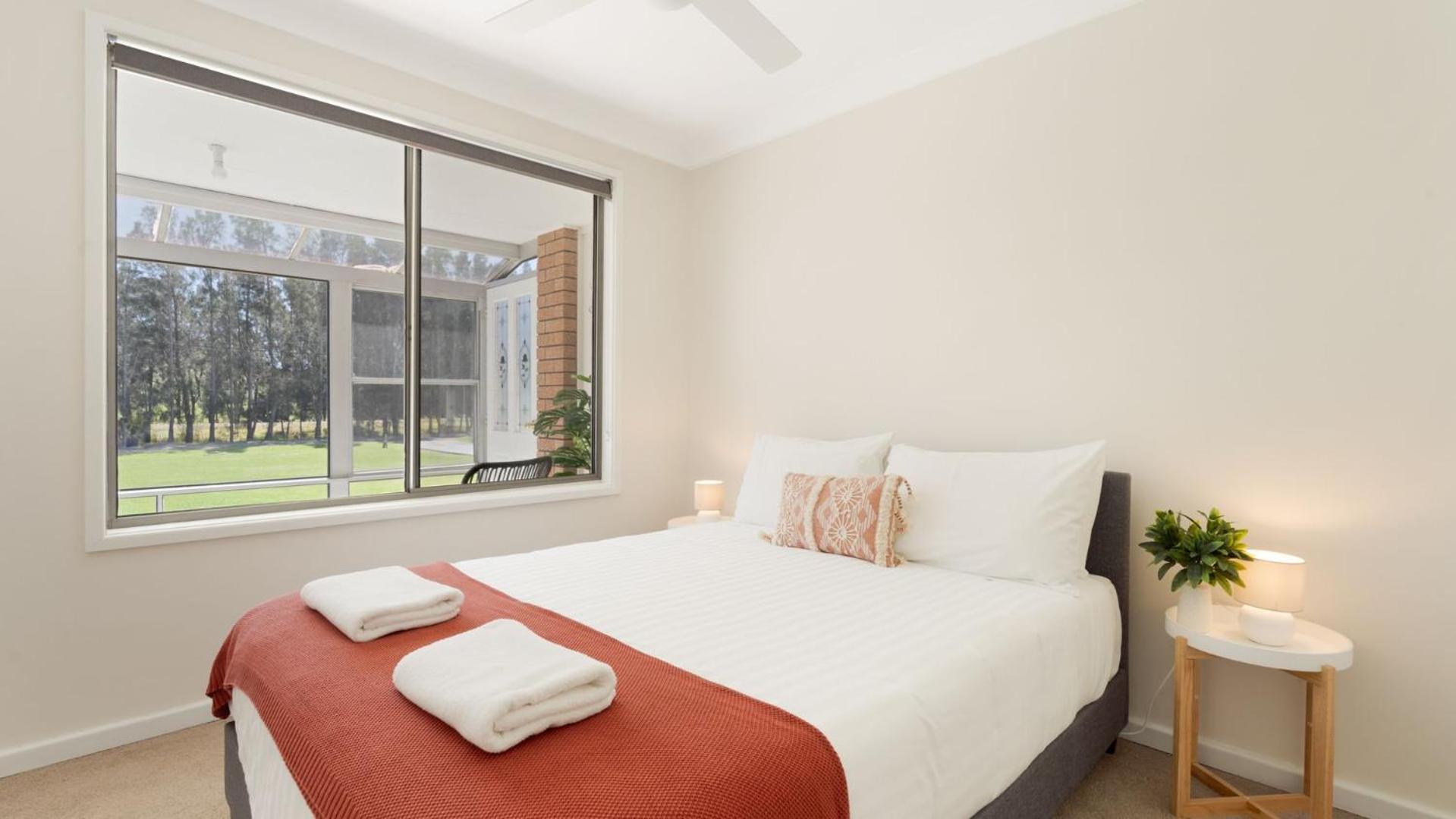 Riverside Retreat, Coolangatta, near Seven Mile Beach