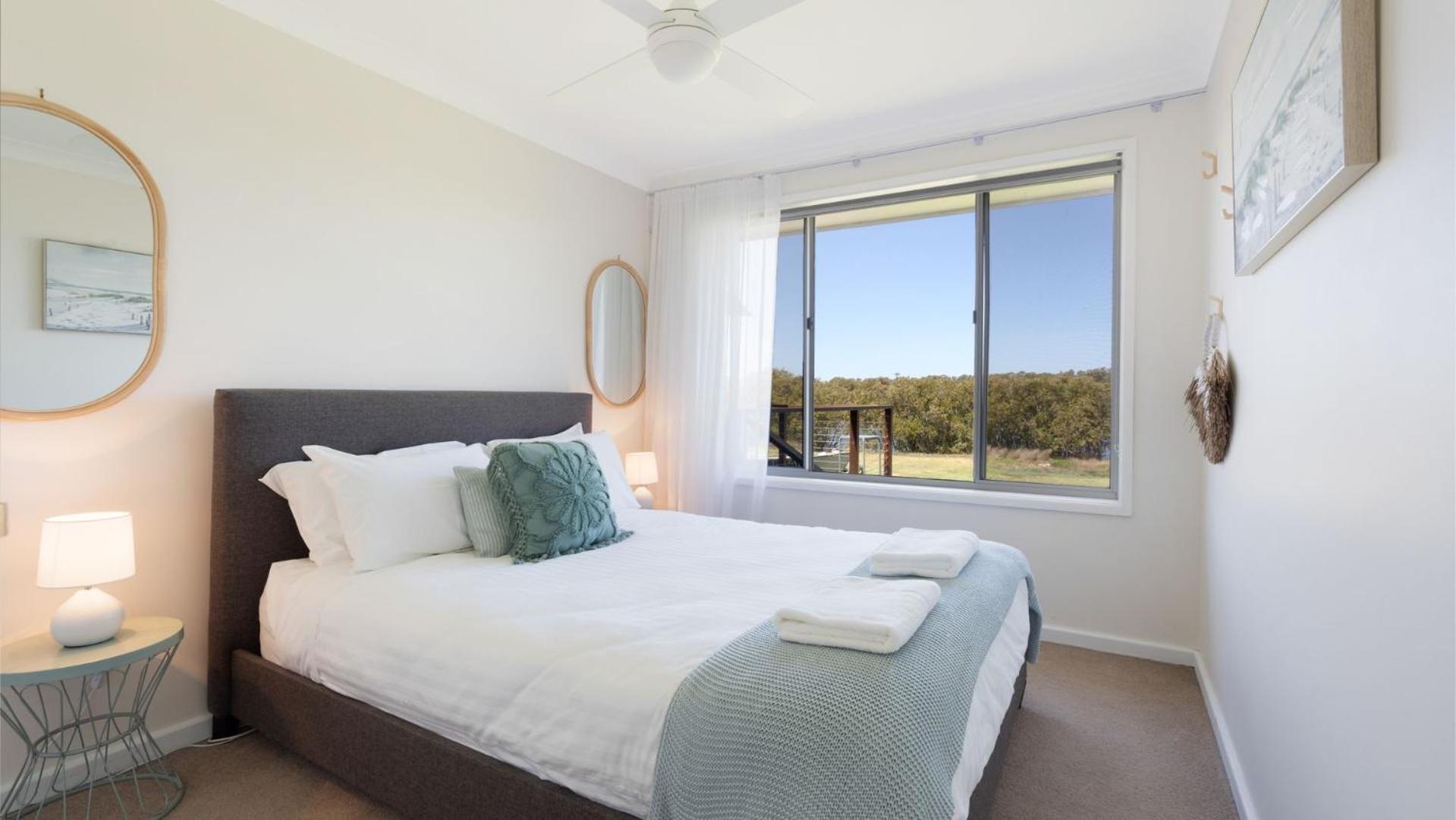 Coolangatta Vacations - Riverside Retreat, Coolangatta, near Seven Mile Beach - Property Image 11