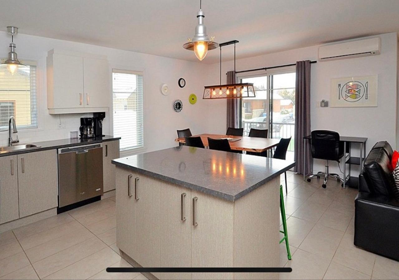 Super Condo ski et vélo 2 min Mont-Ste-Anne