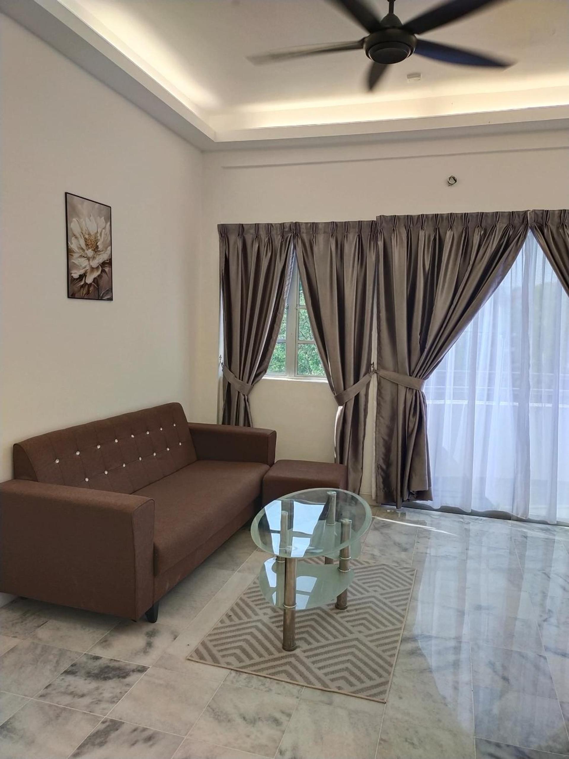 Studio Unit, Seruni Service Apartment at Serendah Golf Resort, Serendah, Nearby Serendah KTM Komuter Station, Genting, Rawang, UMW HVM Park, Bukit Beruntun photo 5