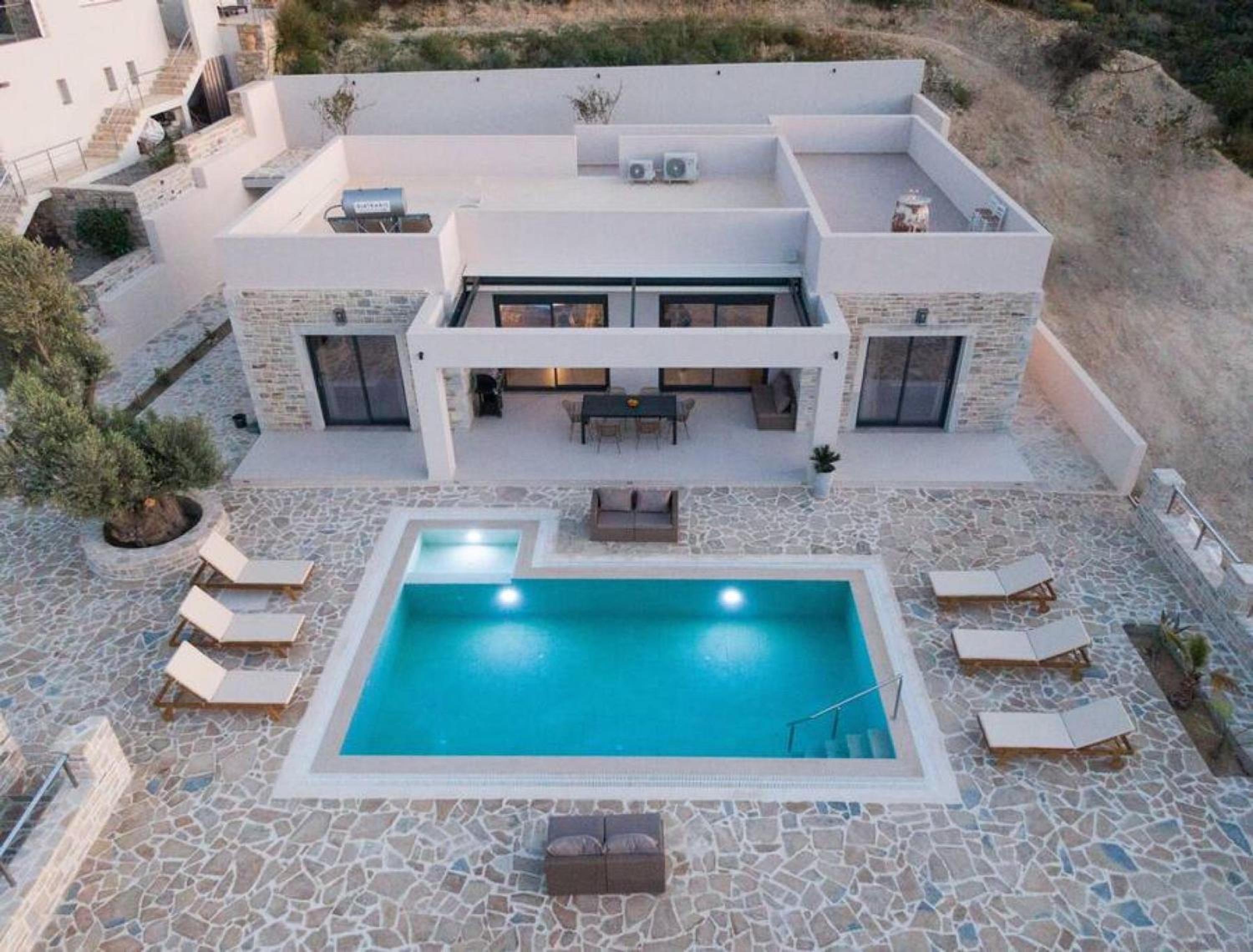 Villa Ida in Kamilari by South Cretan Villas
