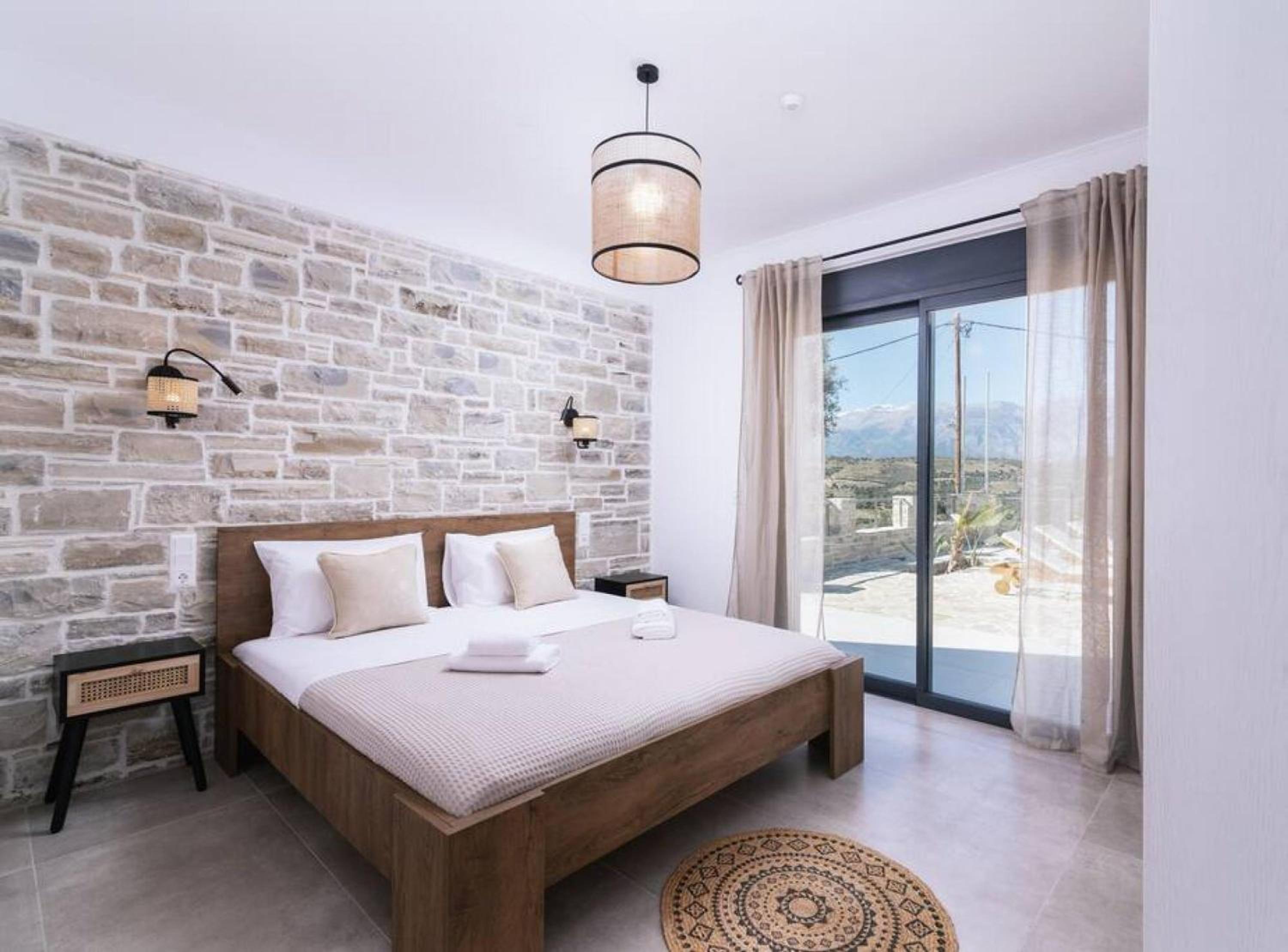 Villa Ida in Kamilari by South Cretan Villas