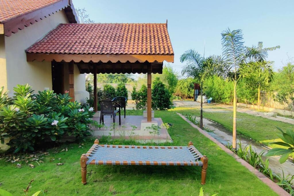 FarmStay FamilyVilla Vadodara