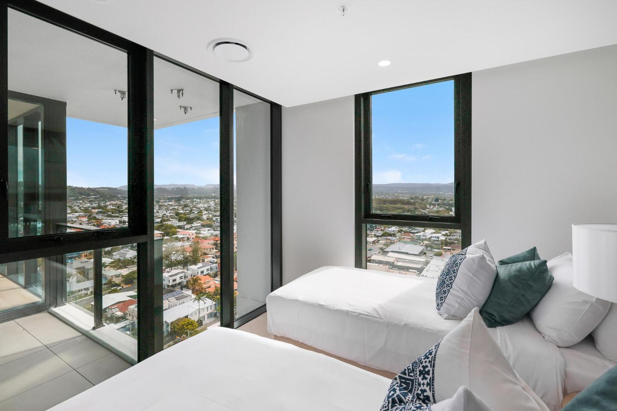 Sandbar Private Apartments - Hosted by Burleigh Letting Company