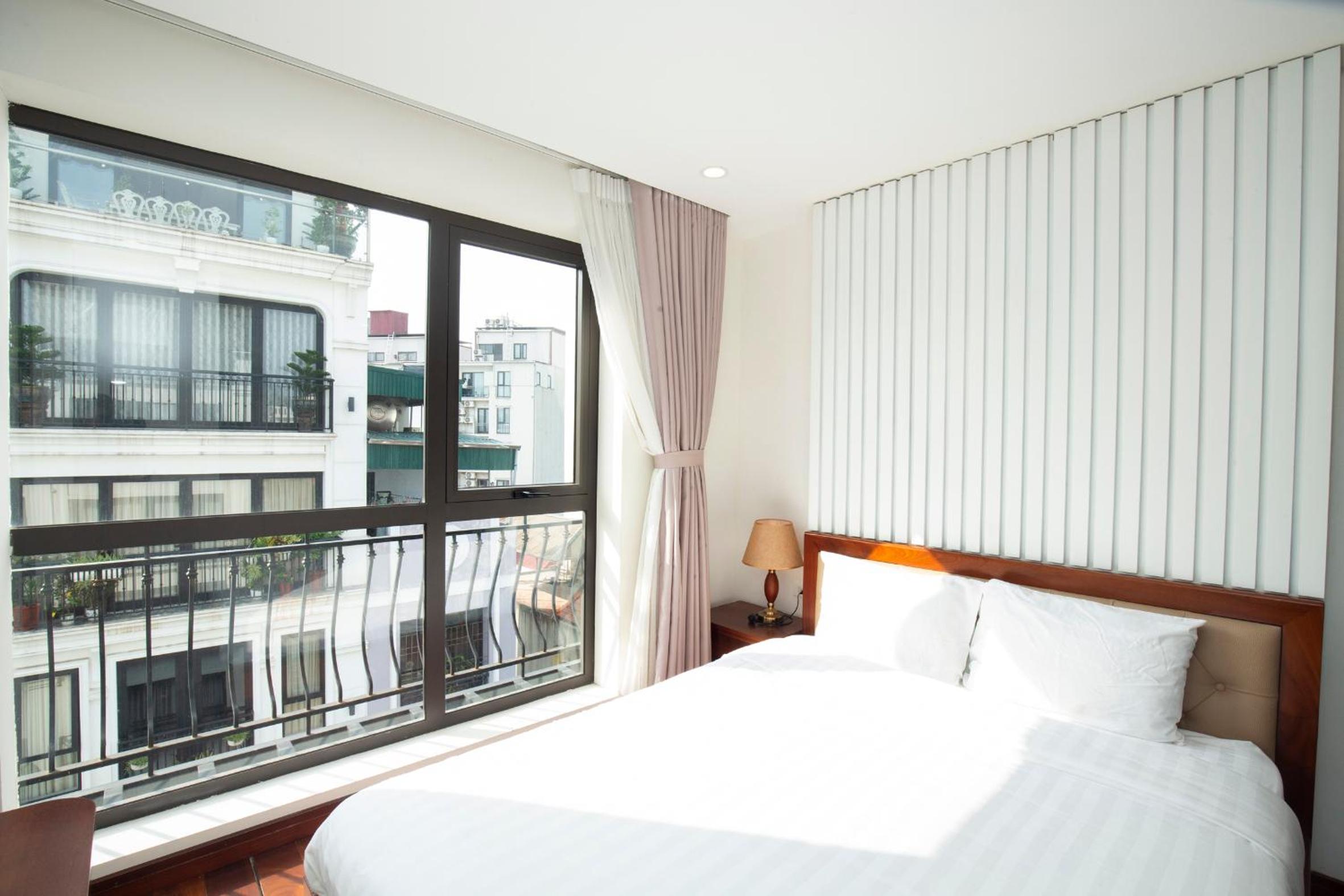 Sumitomo10 Apartment - Lane 12 Dao Tan street