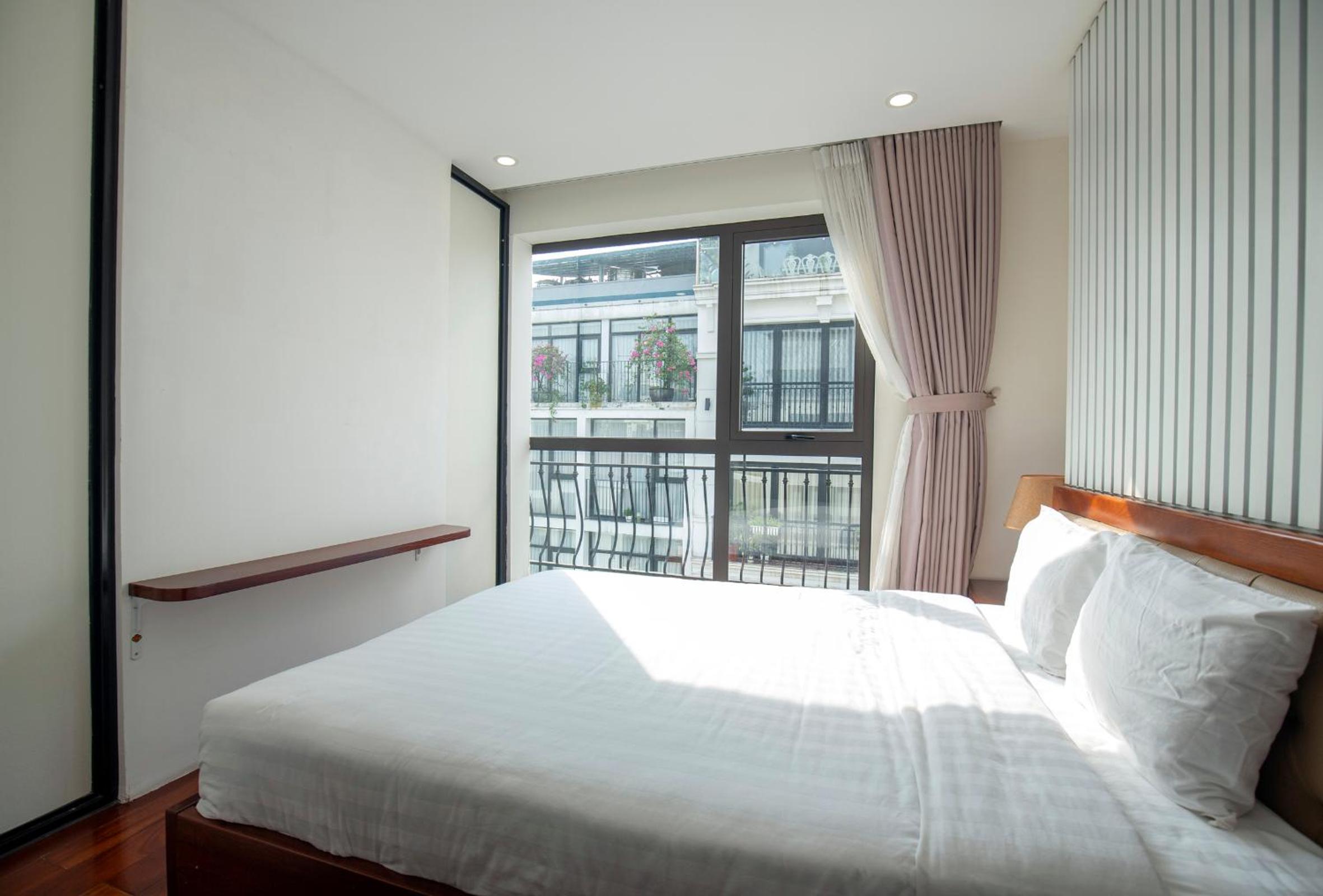 Sumitomo10 Apartment - Lane 12 Dao Tan street