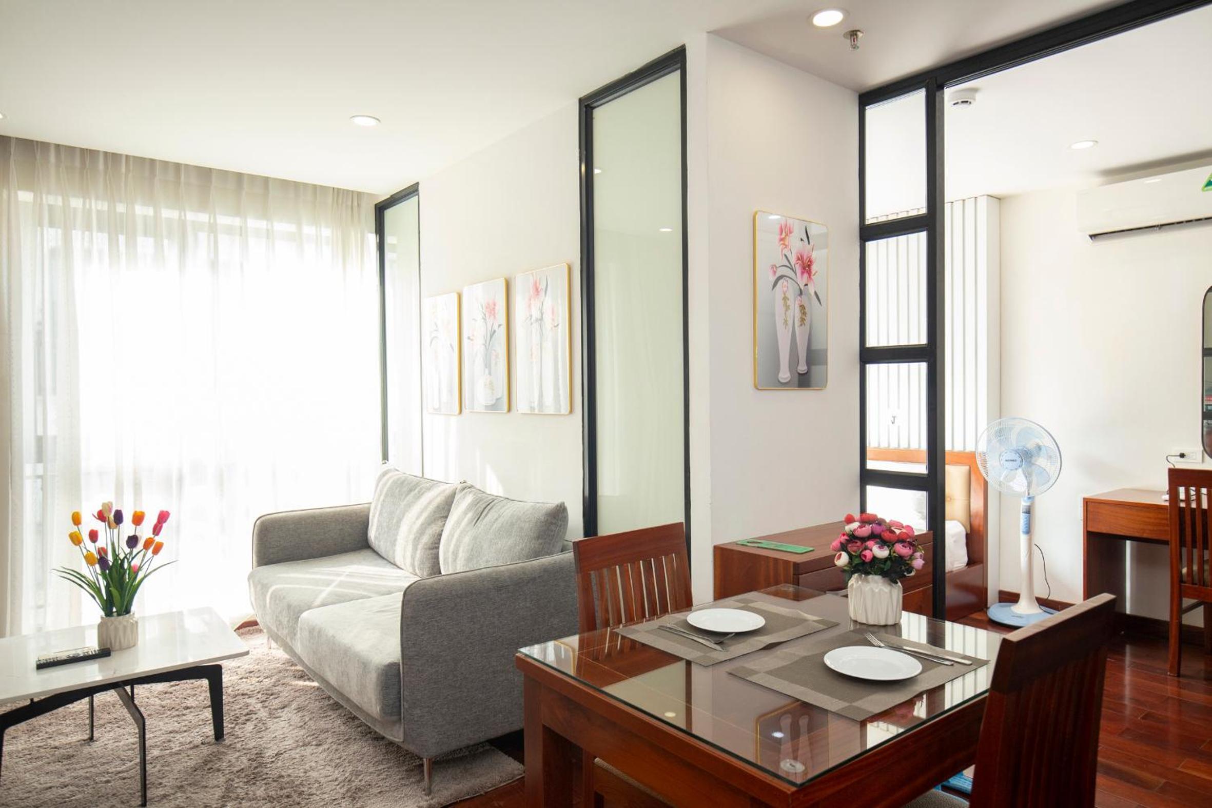 Sumitomo10 Apartment - Lane 12 Dao Tan street