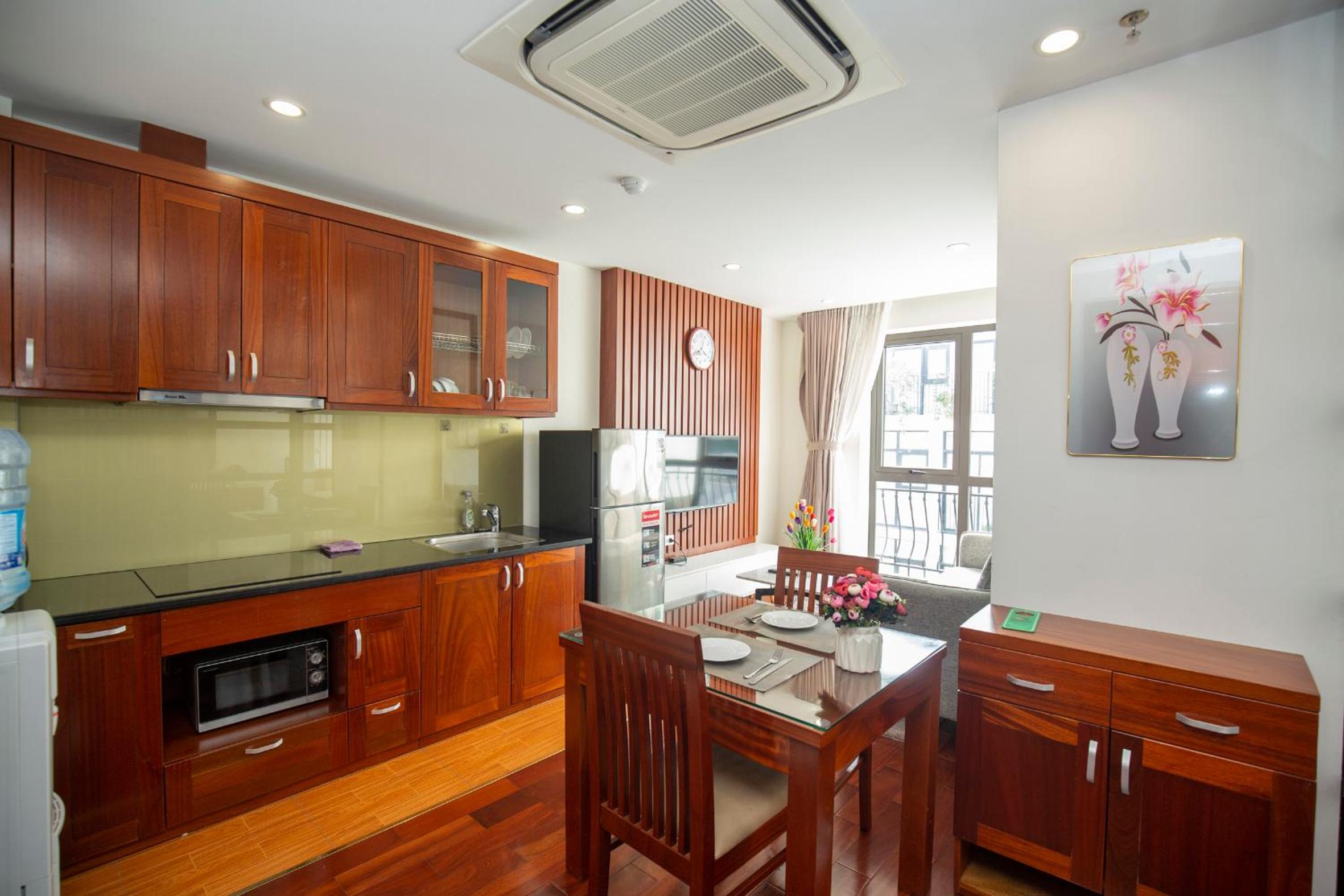 Sumitomo10 Apartment - Lane 12 Dao Tan street