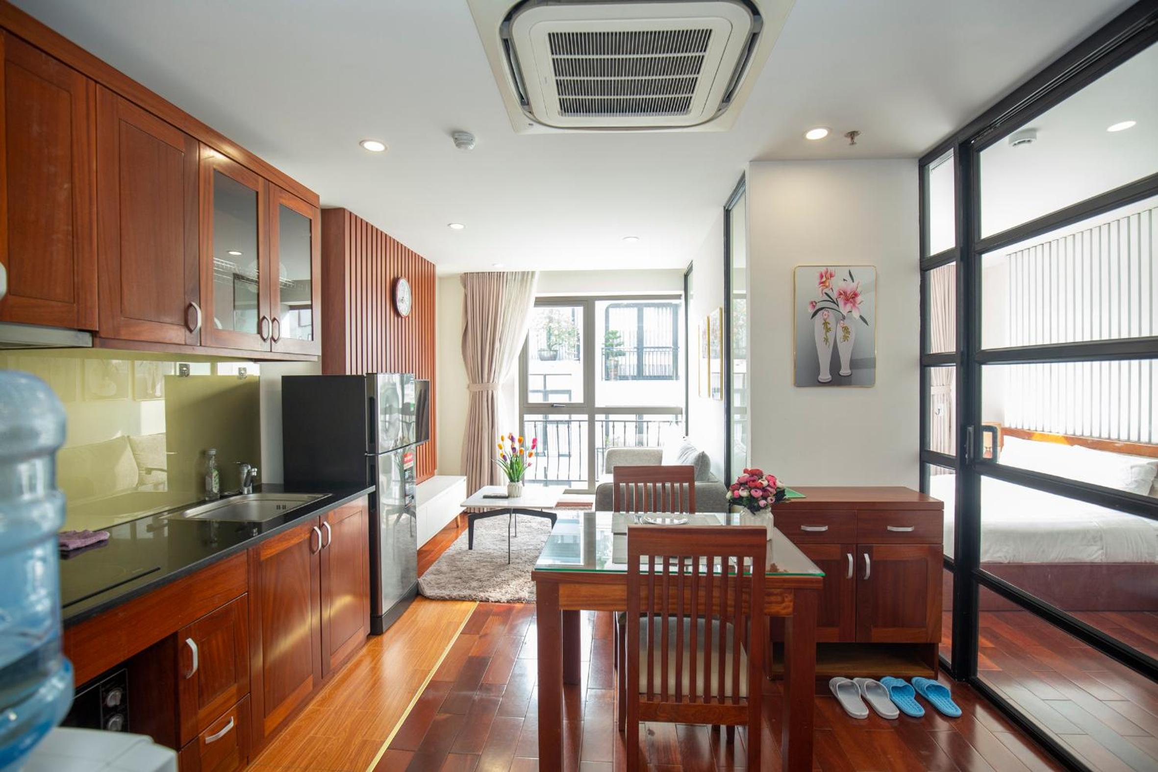 Sumitomo10 Apartment - Lane 12 Dao Tan street