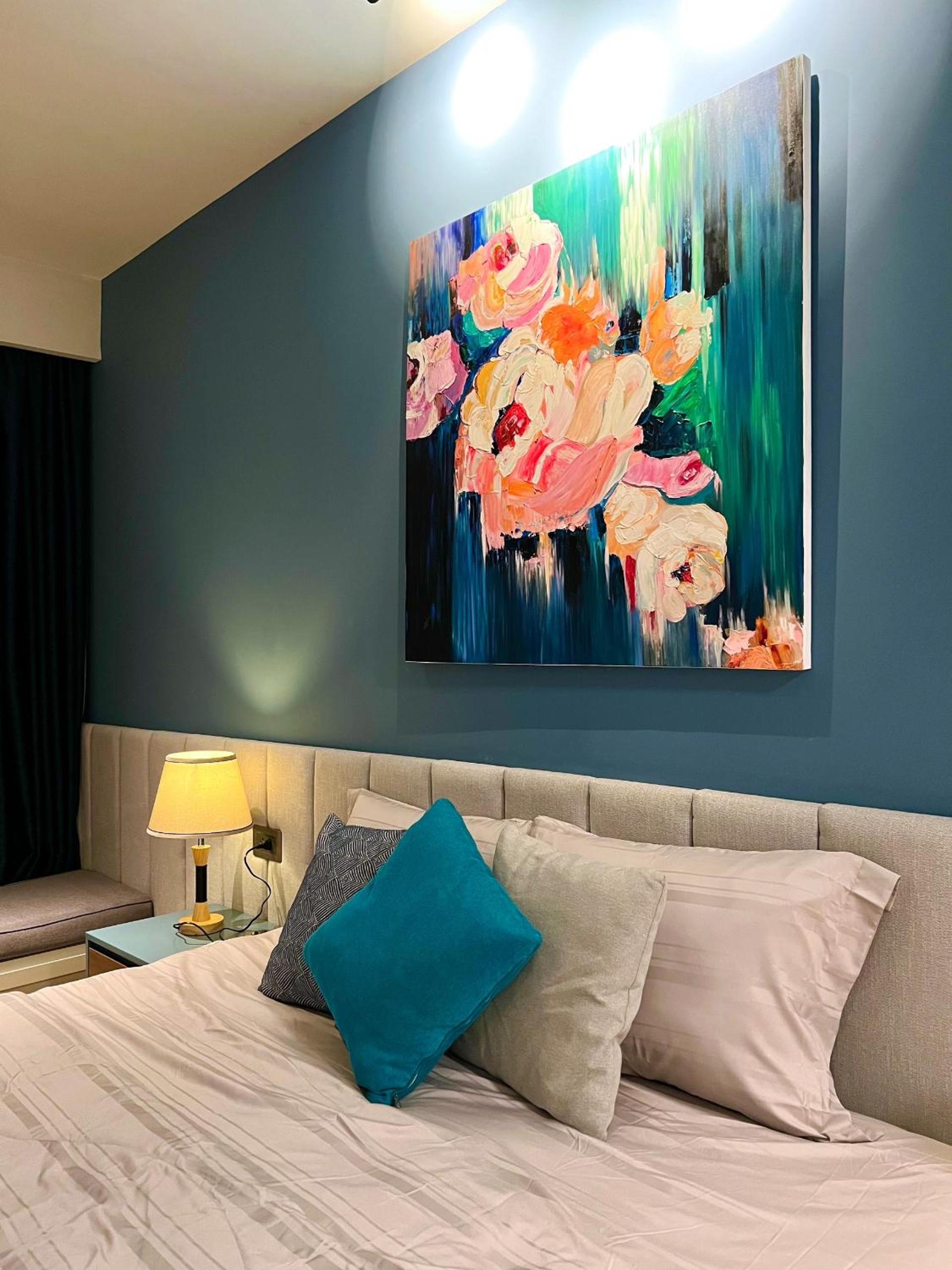 BLUE HARBOUR - SAIGON ROYAL Fully - furnished Apt in Dist 4, 2 Bedrooms