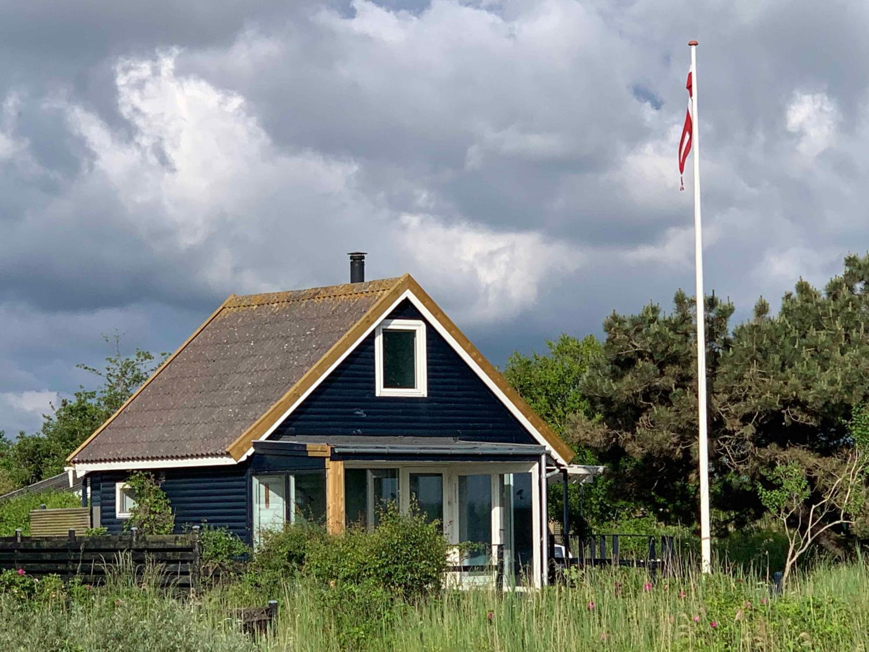 Cozy Beach House In The First Row view 2