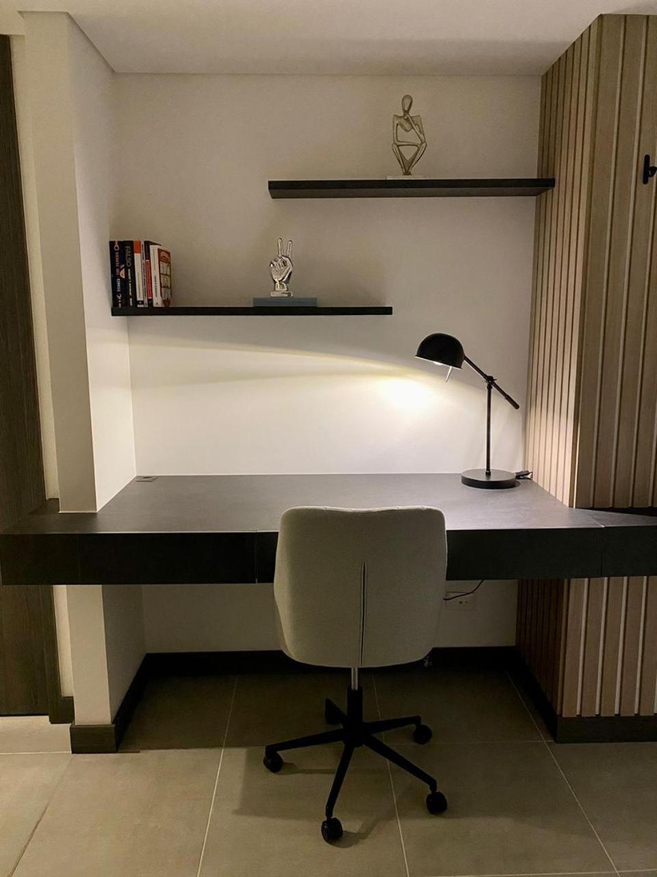 Cómodo y completo apartamento cerca a Provenza
