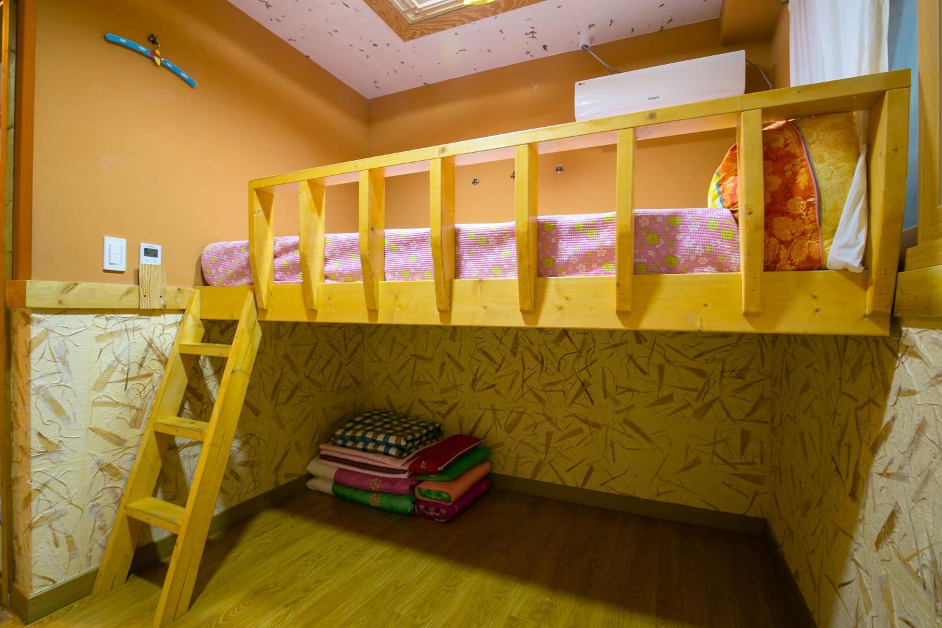 Ddlanchae Guesthouse - New Tower