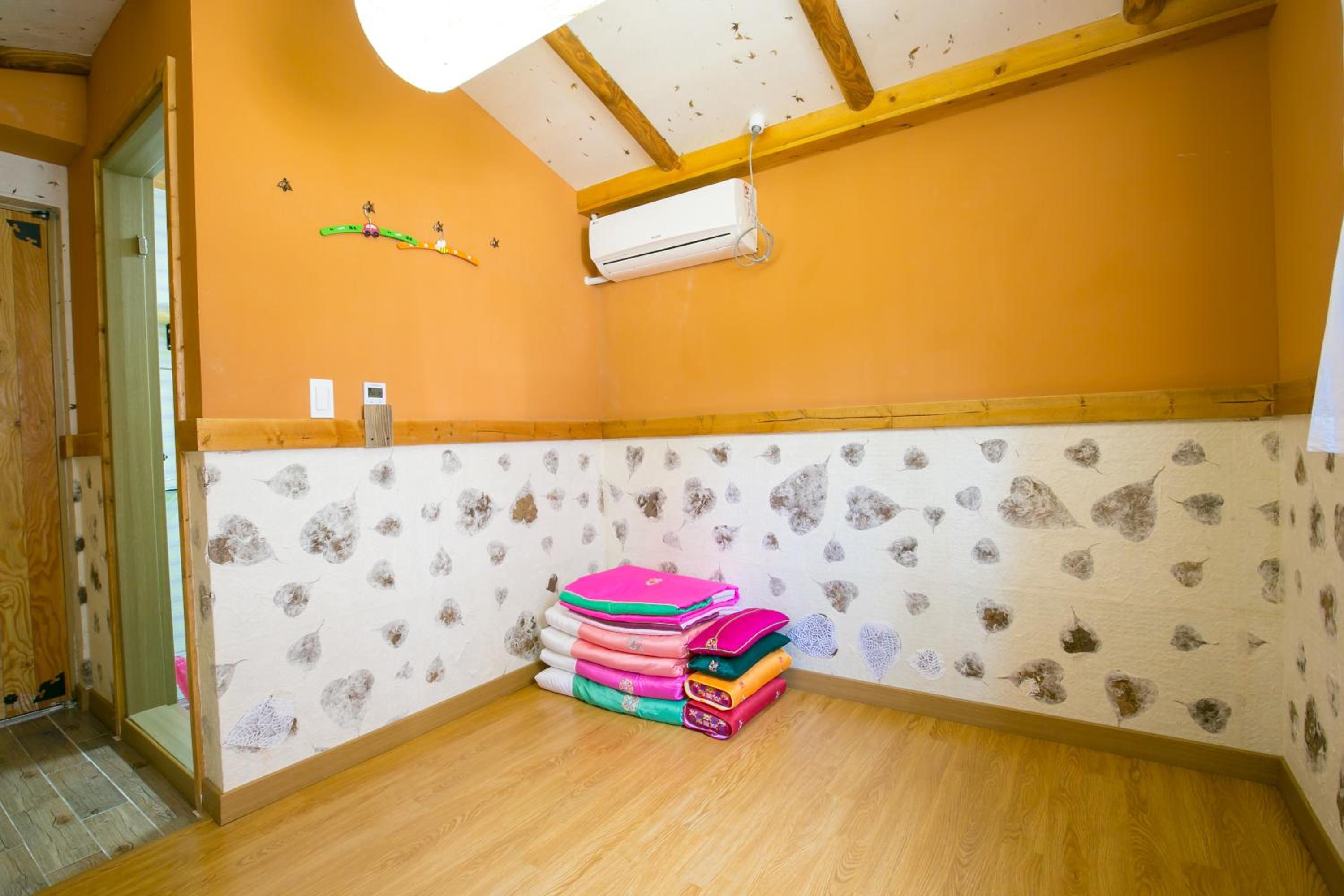 Ddlanchae Guesthouse - New Tower