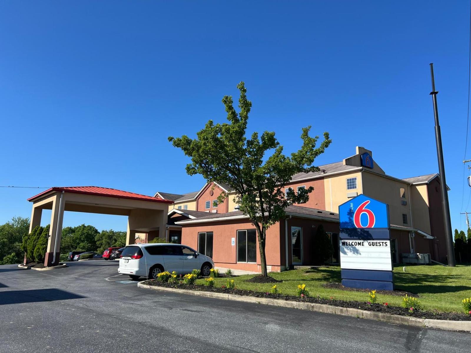 Harrisburg Vacations - Motel 6-Harrisburg, PA - Hershey North - Property Image 12