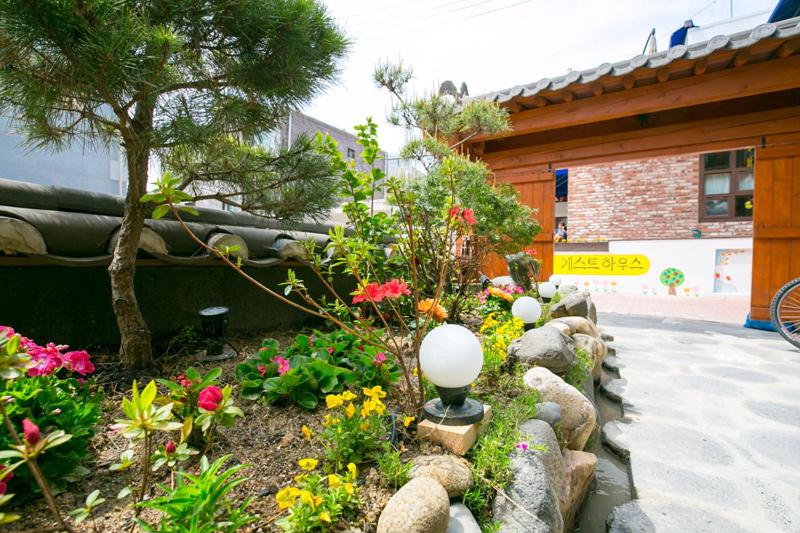 Ddlanchae Guesthouse - New Tower
