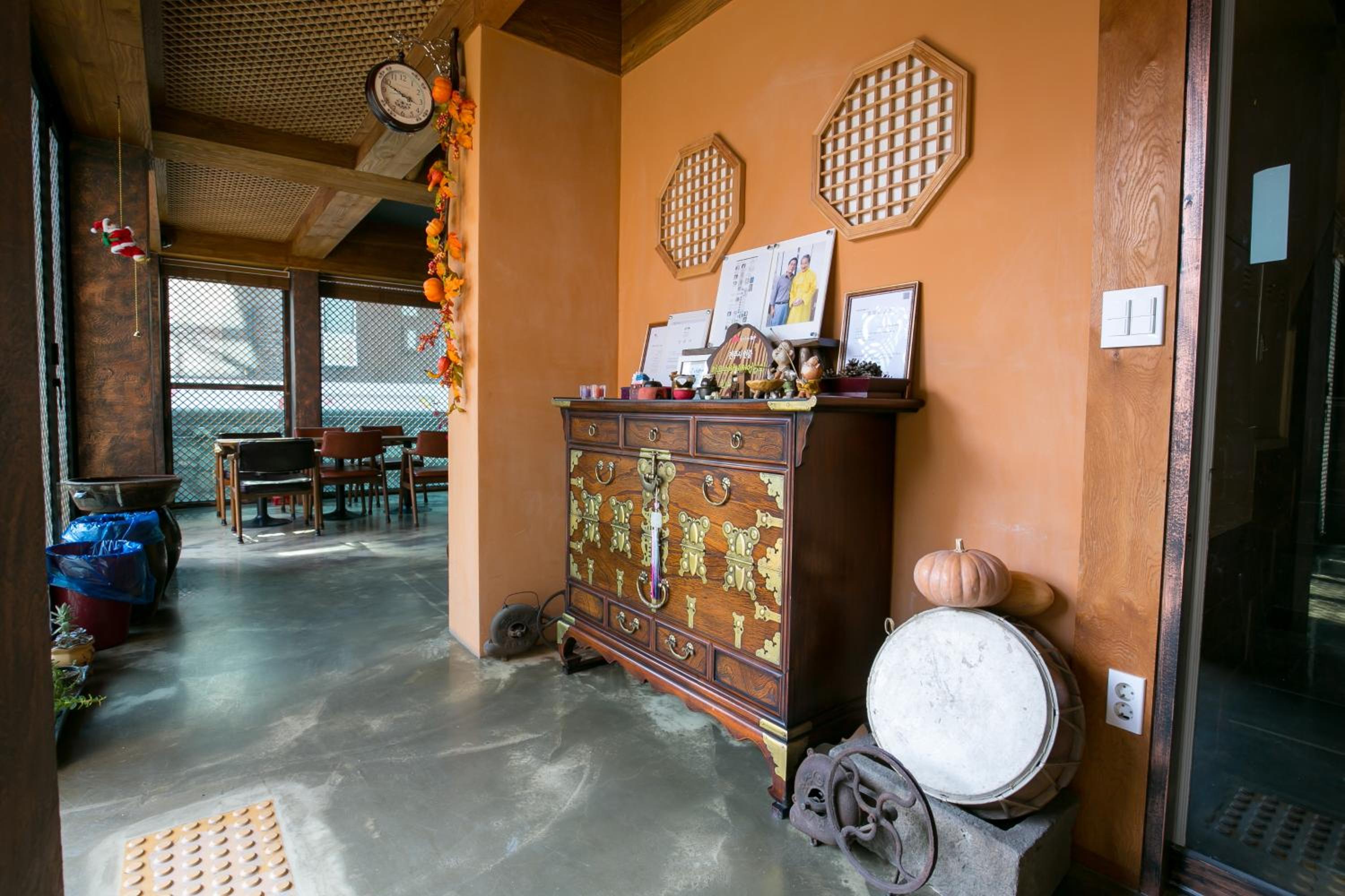 Ddlanchae Guesthouse - New Tower