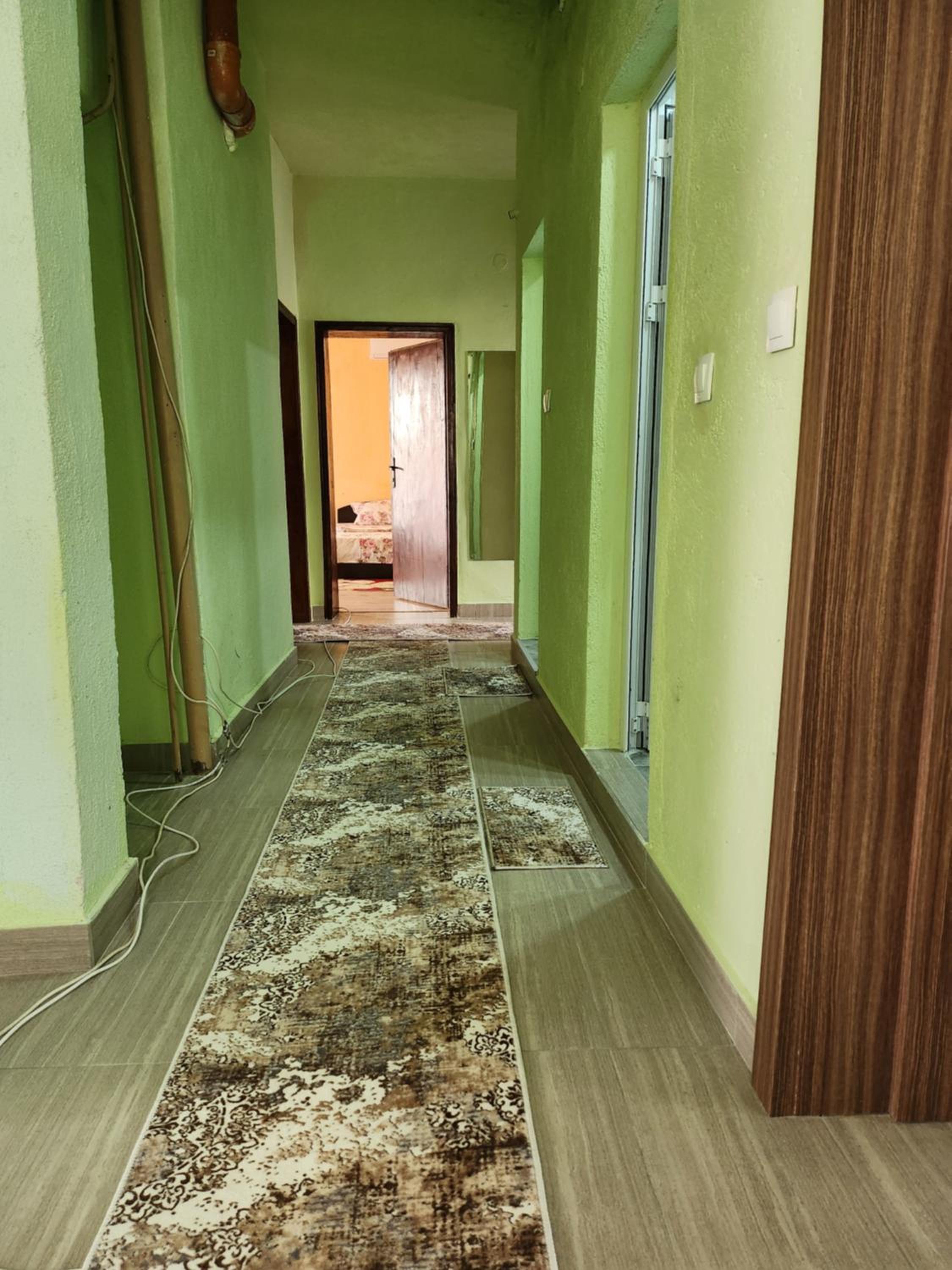 Apartment Lachevi