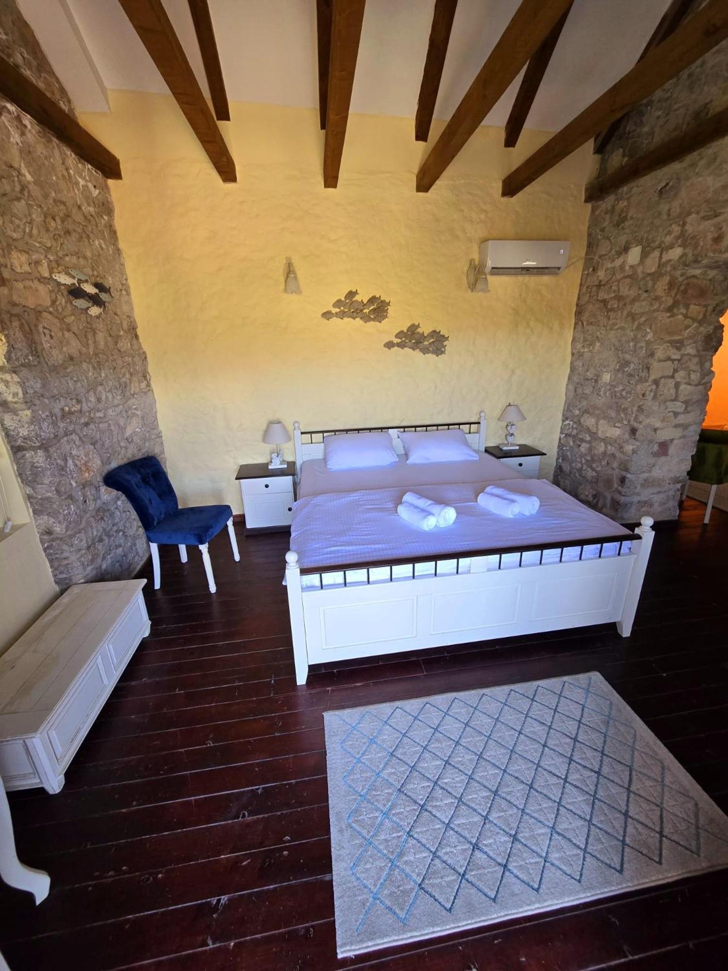 Villa Mara Lustica Bay Retreat near Kotor, Tivat