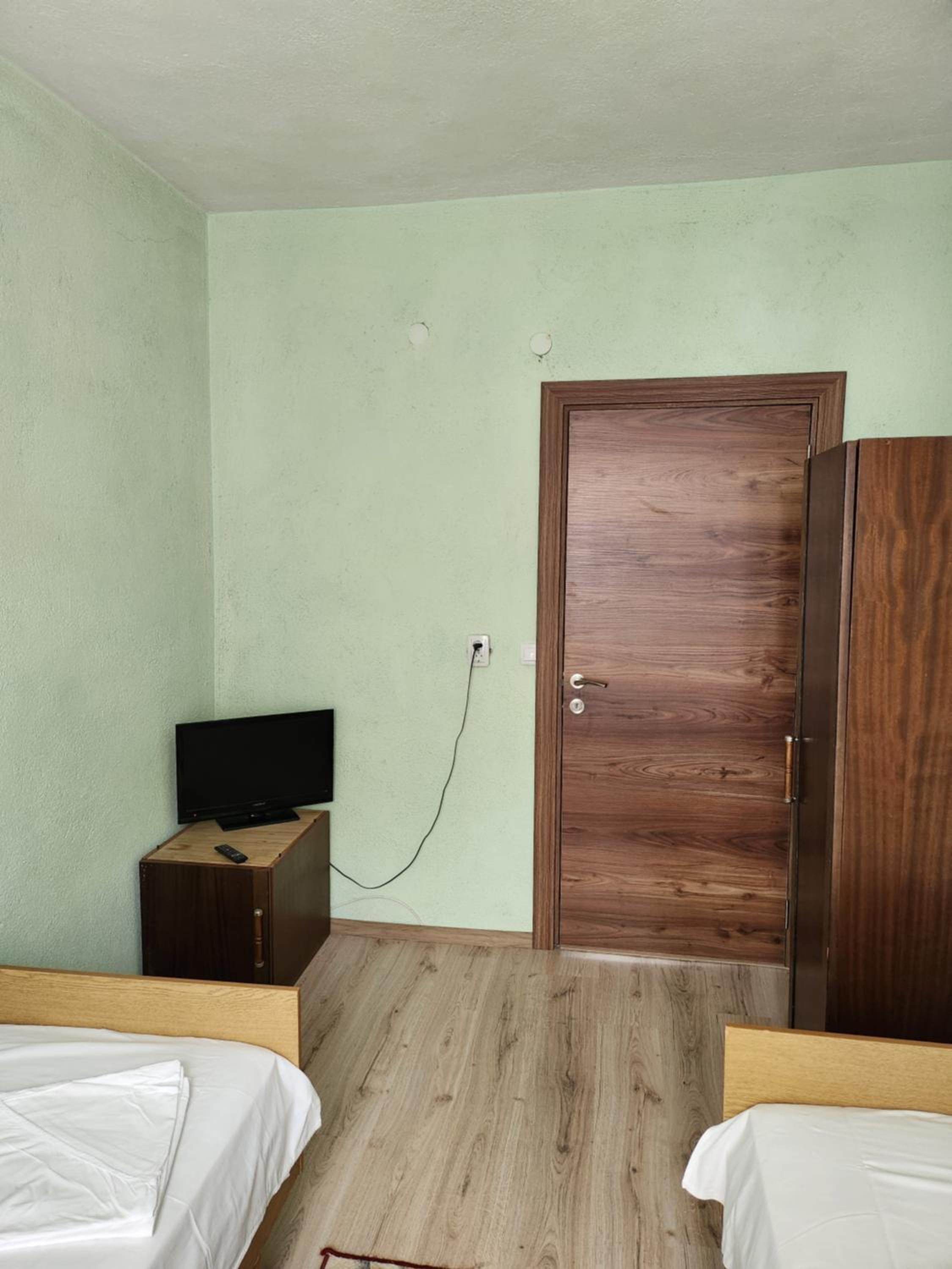Apartment Lachevi