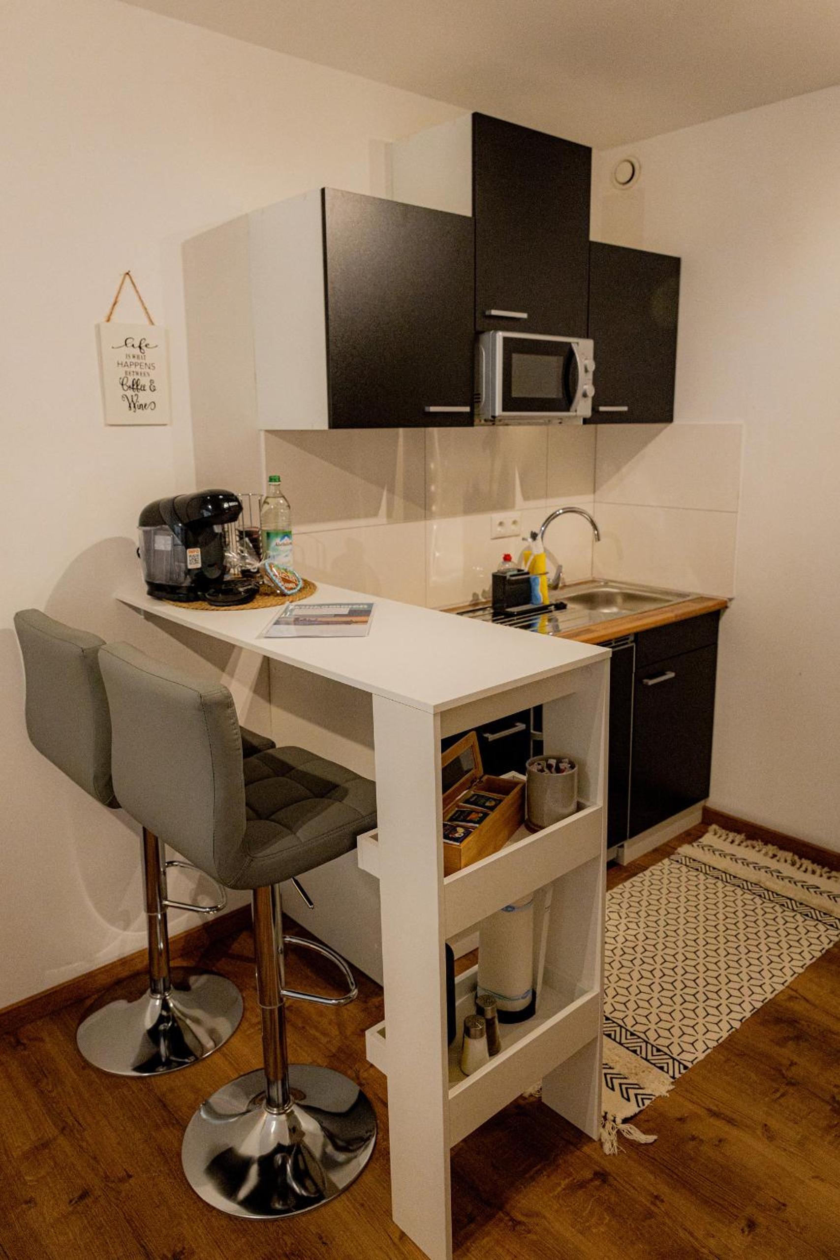 Come4Stay Passau - Holzheim I Modern I WLAN I Küche I Parkplatz I SmartTV mit Netflix