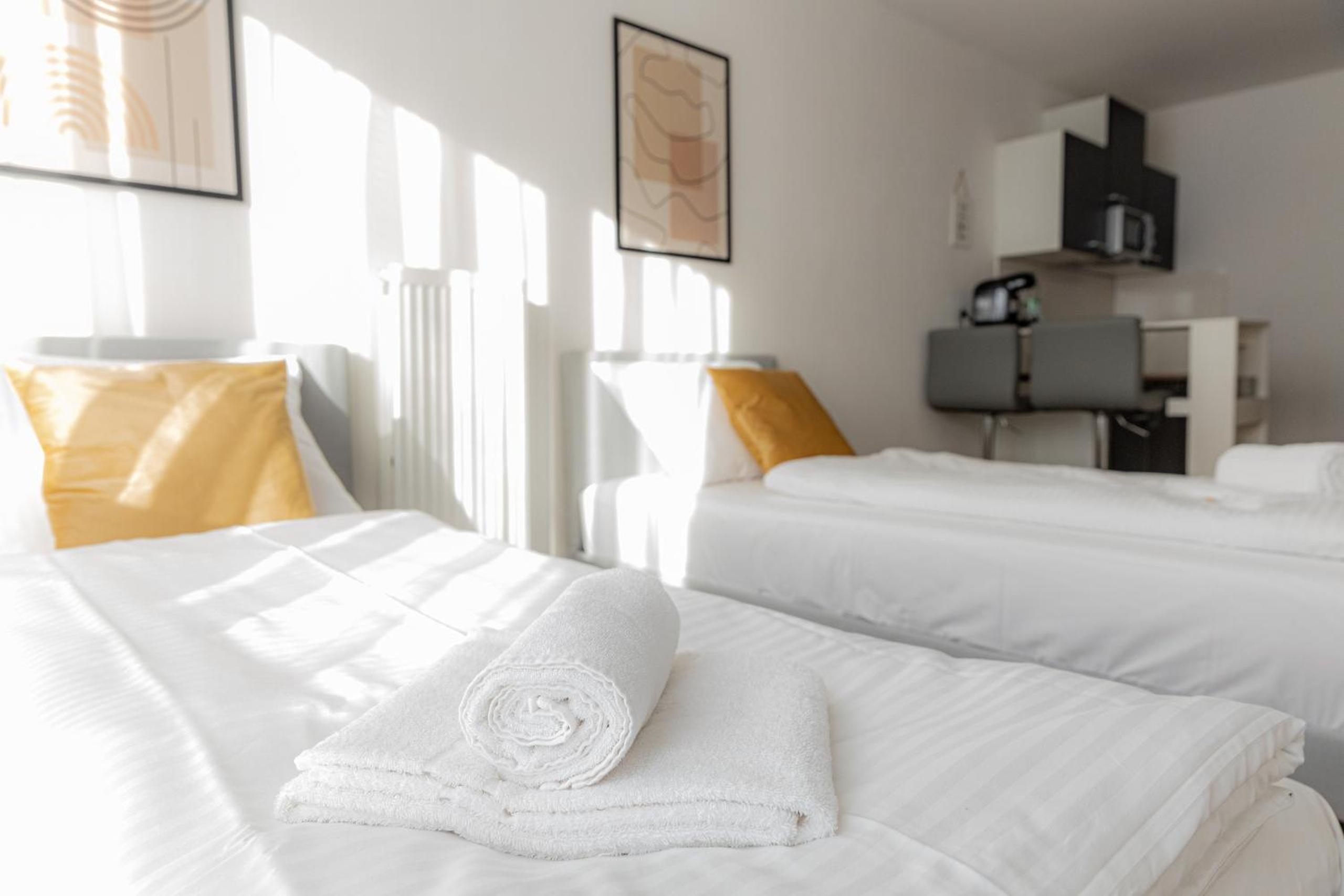 Come4Stay Passau - Holzheim I Modern I WLAN I Küche I Parkplatz I SmartTV mit Netflix