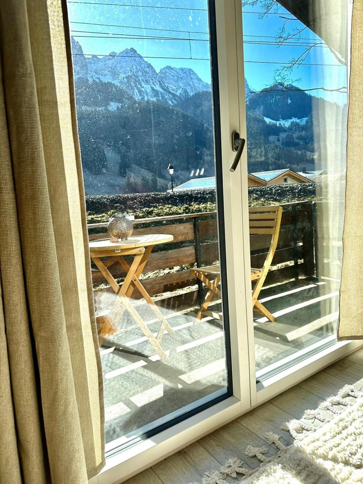 Le Petite Chalet