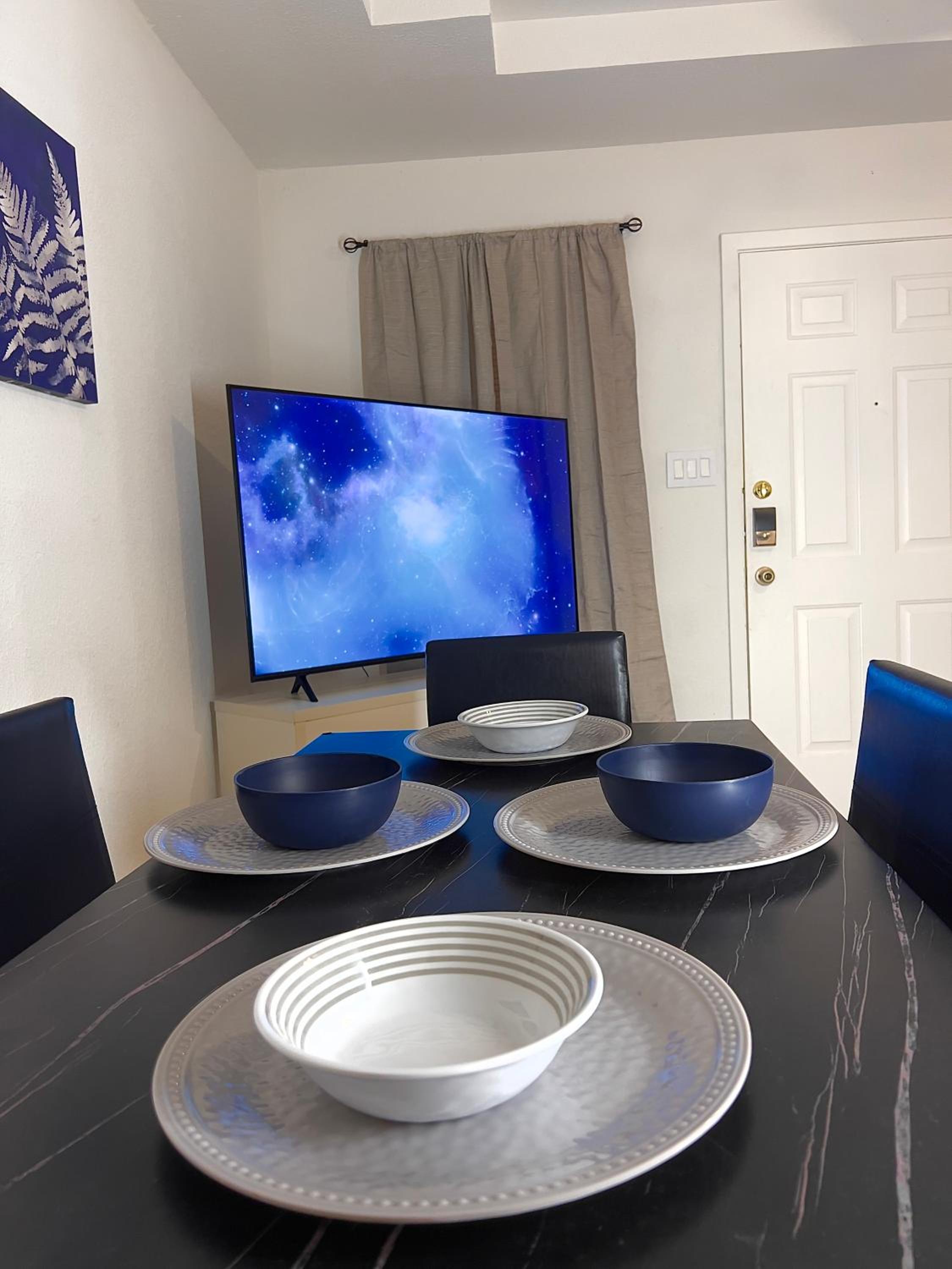 Modern Fully Equipped Apt