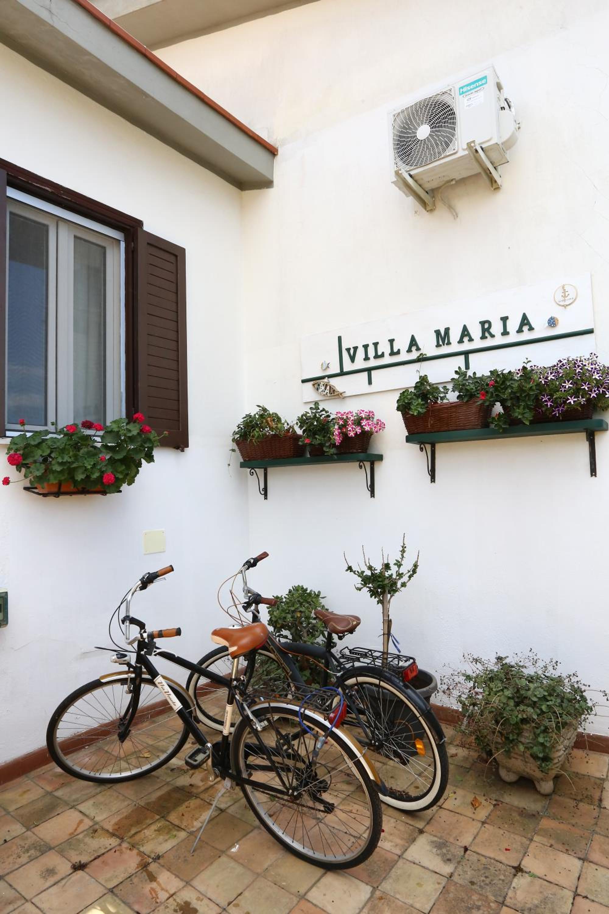B&B villamariascauri view 4